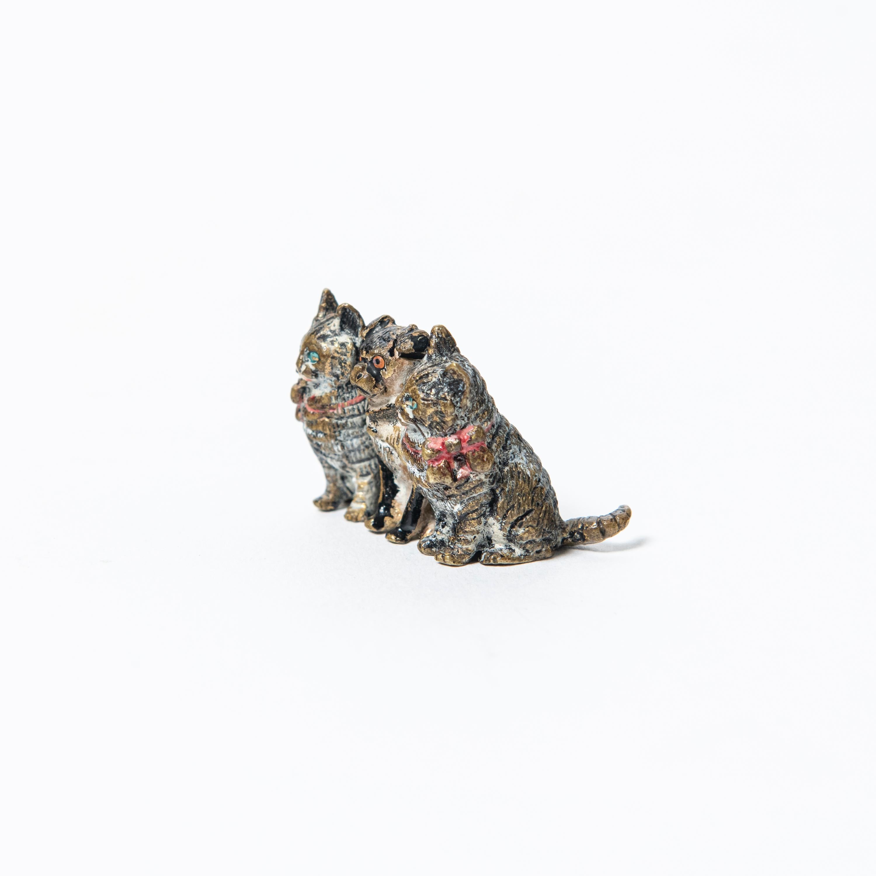 Austrian Cold-painted bronze cats and dog sculpture attributed to Franz Bergmann. For Sale