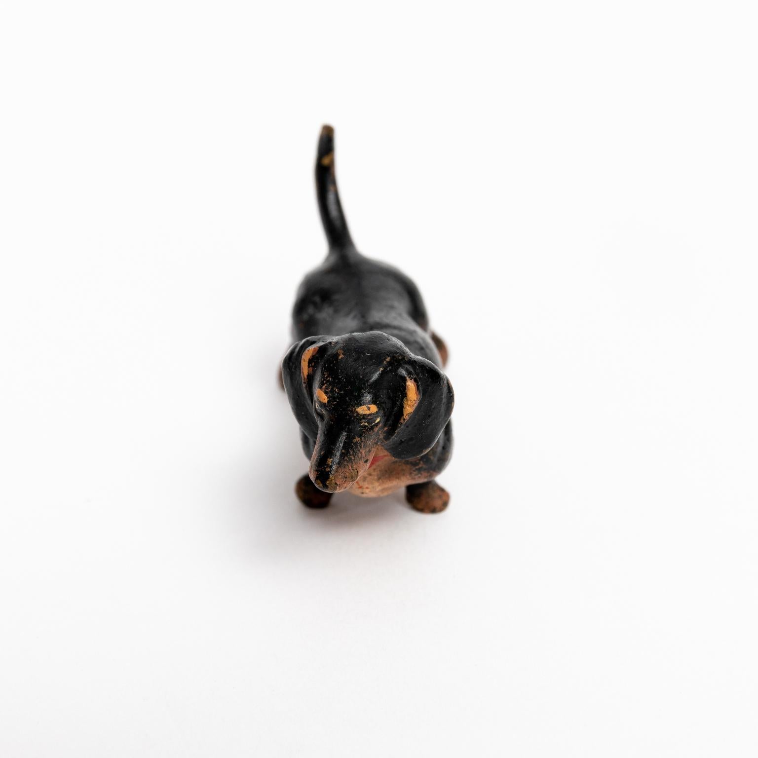 Perro Salchicha de Bronce Pintado en Frío en venta 1