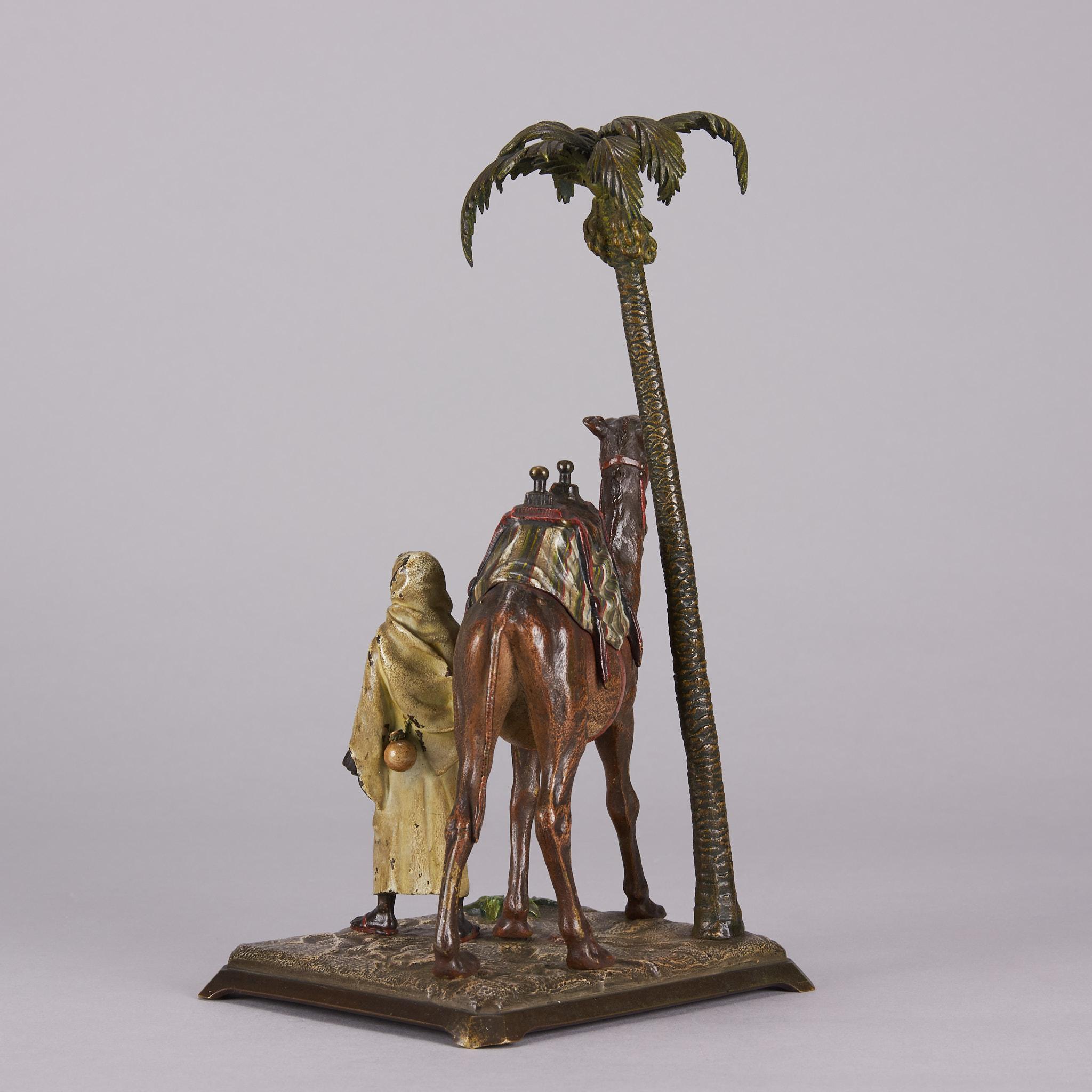 Bronze peint à froid intitulé « Bedouin with Camel under Palm Tree » (Bedouin avec camel sous palmier) par Bergman en vente 1