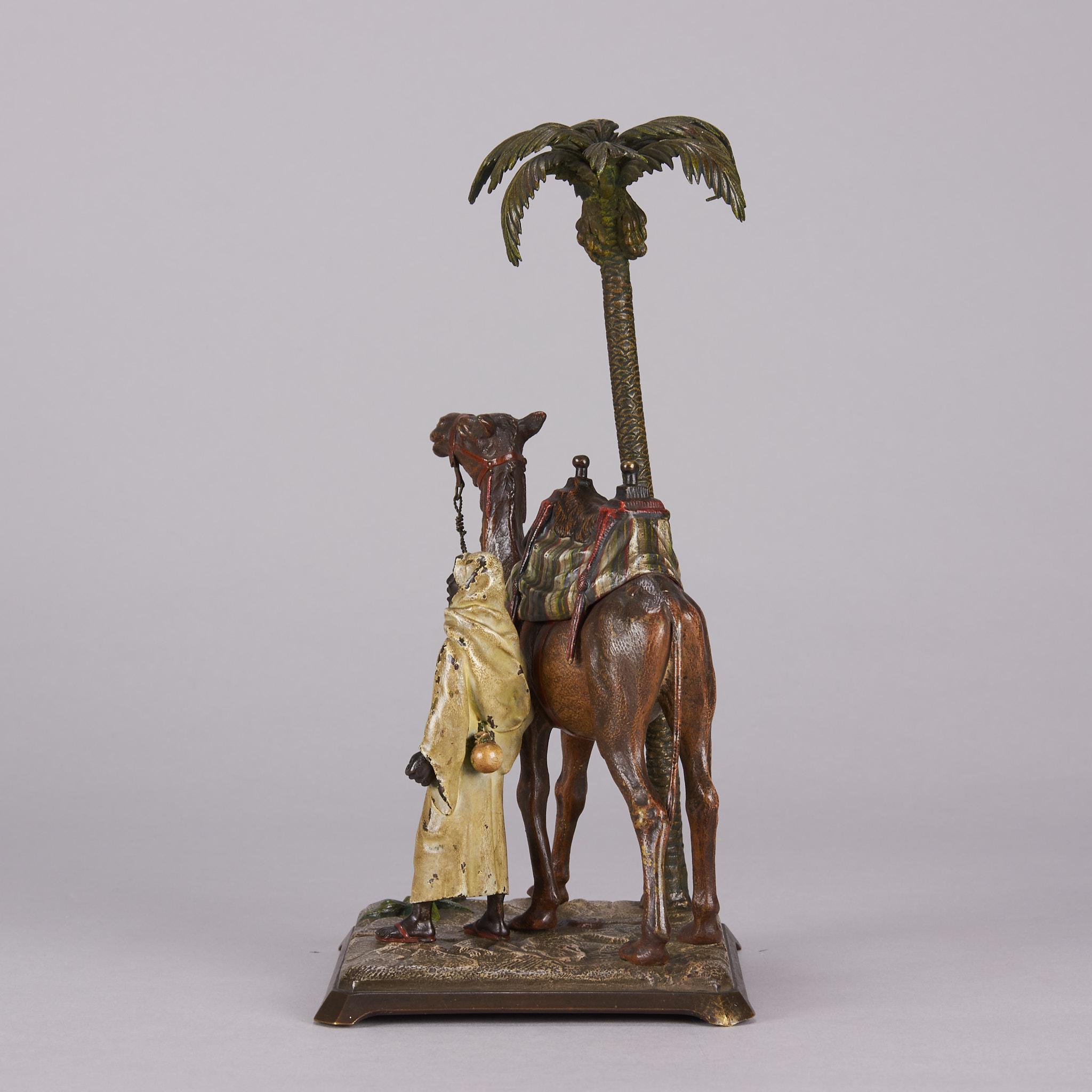 Bronze peint à froid intitulé « Bedouin with Camel under Palm Tree » (Bedouin avec camel sous palmier) par Bergman en vente 2