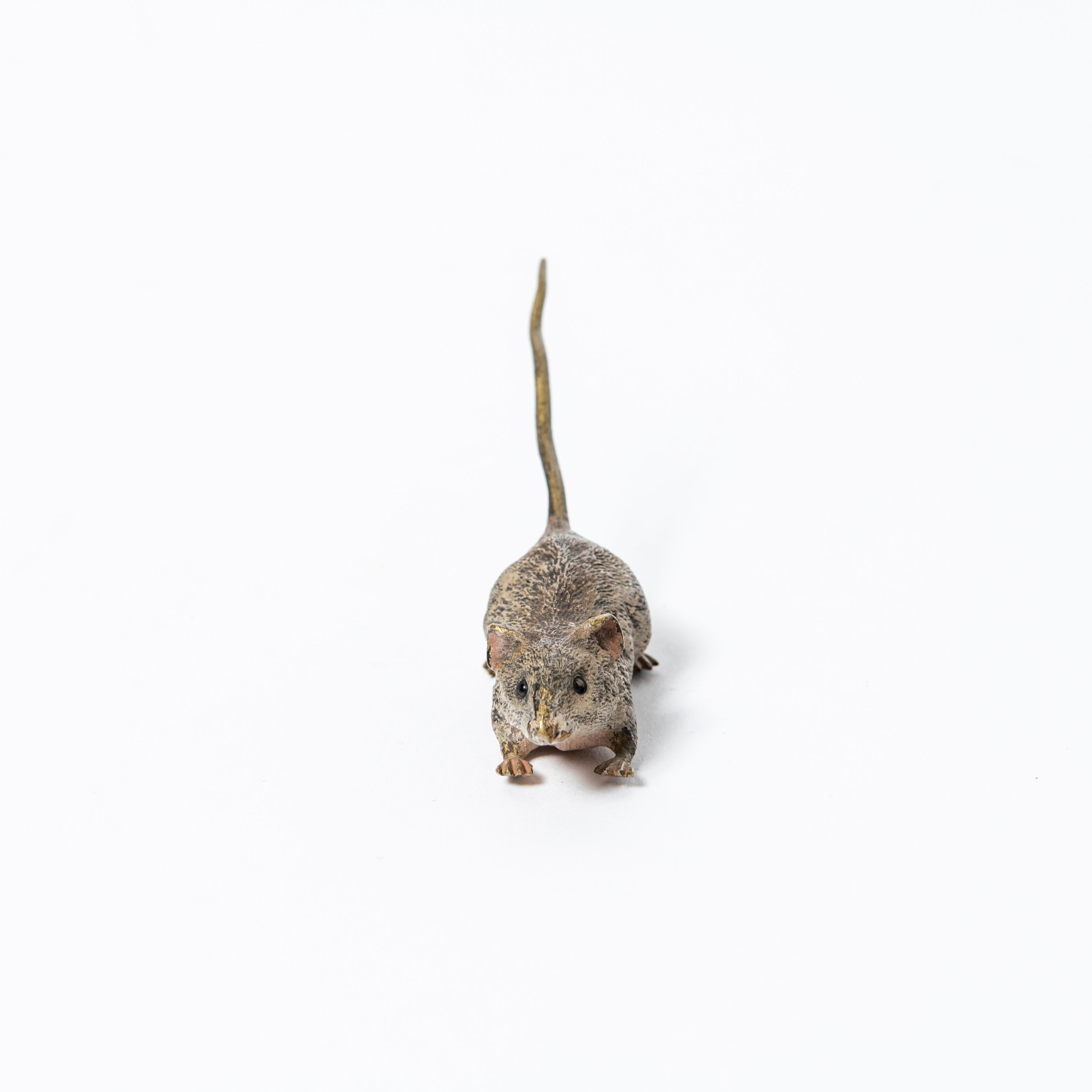 Cold-painted bronze mouse sculpture attributed to Franz Bergmann. Austria, early 20th century.
