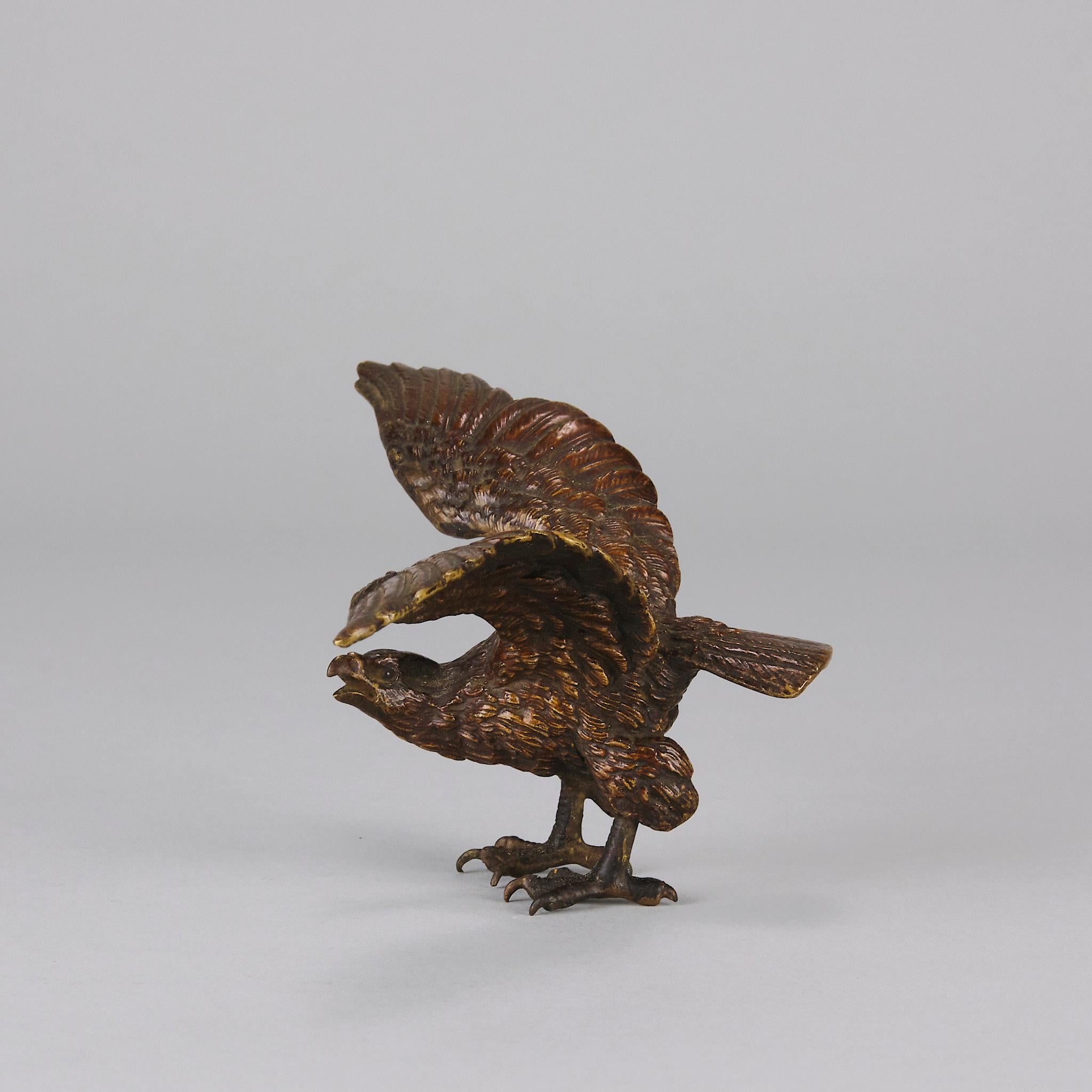 Kaltbemalte Bronzeskulptur mit dem Titel „ Adler mit weit ausgebreiteten Flügeln“ von Bergman (Art déco) im Angebot