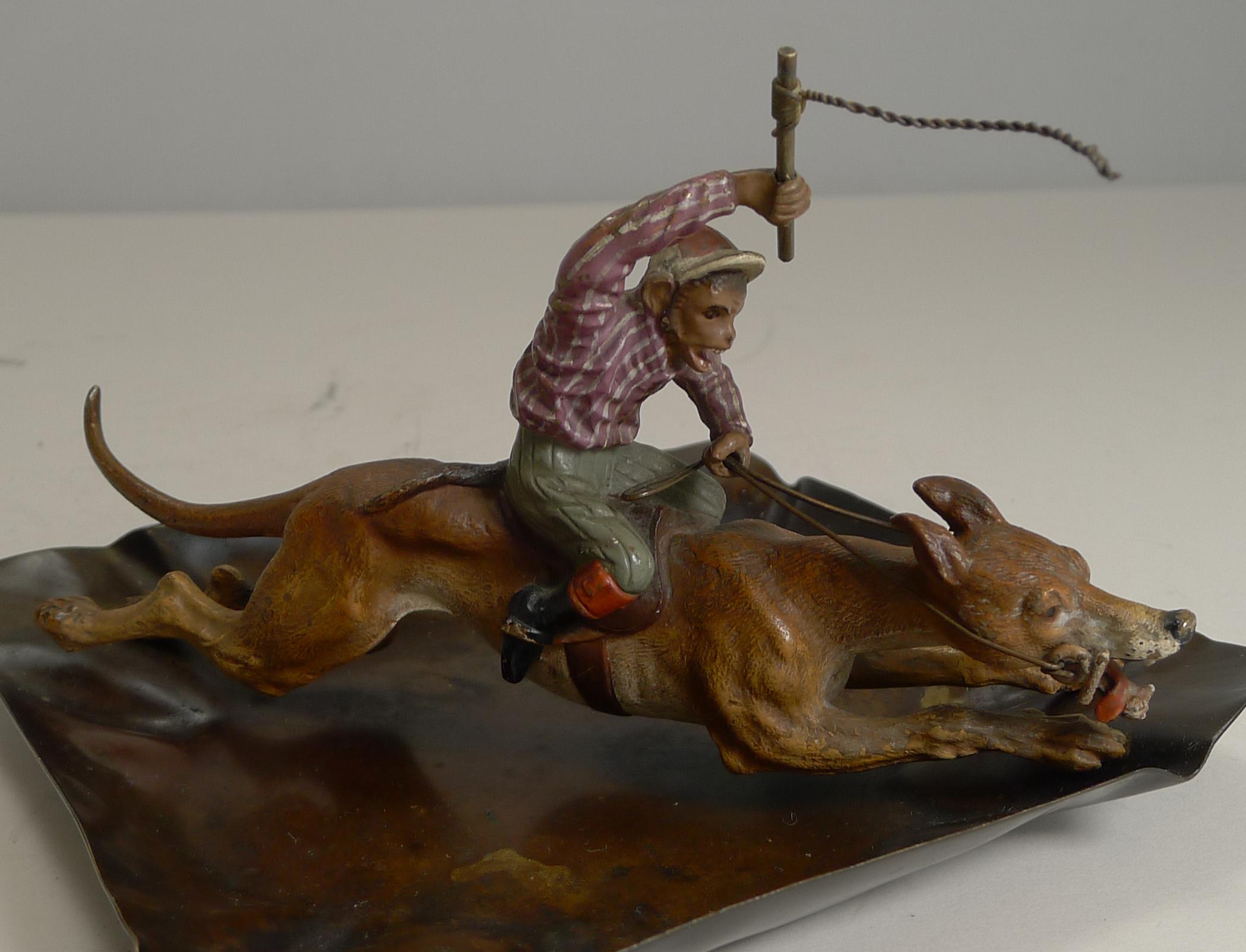 Cold Painted Vienna Bronze Dish, 'Monkey Racing a Greyhound, ' circa 1900 In Good Condition For Sale In Bath, GB