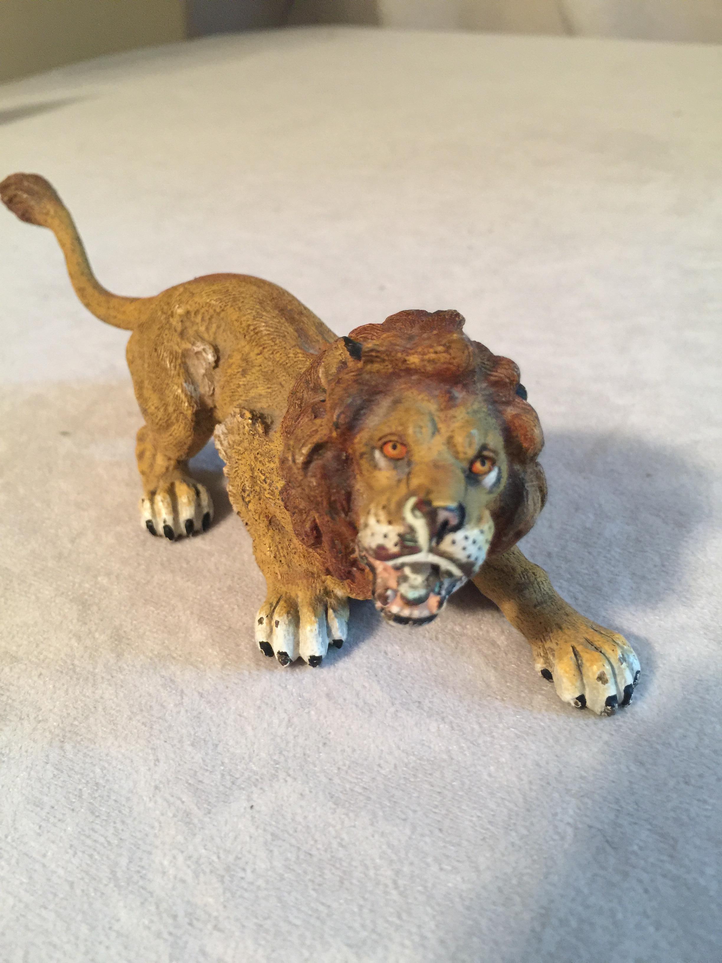 This very high quality casting of a lion is beautifully detailed and is done in the Bergmann tradition, although unsigned. The cold painting is bright, clean and in excellent condition. Just a fine example of this genre and has good size and weight.