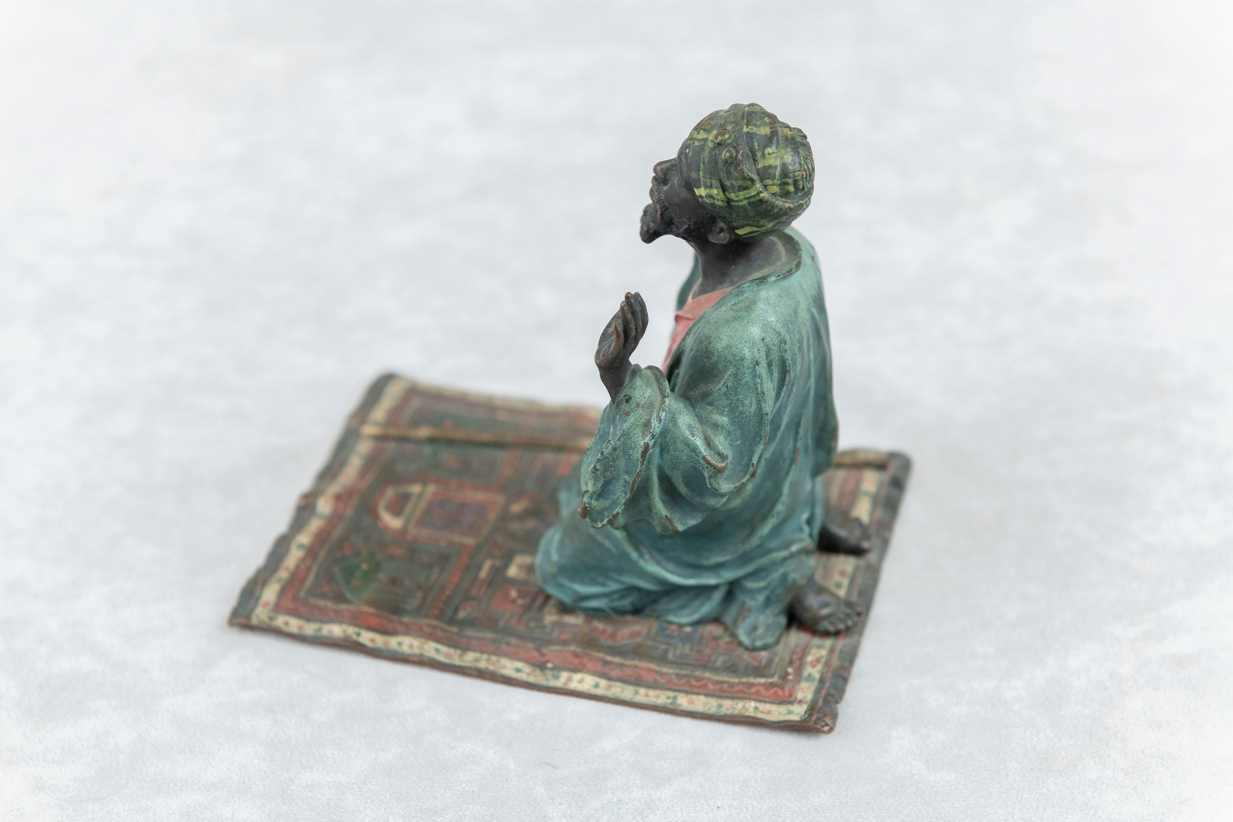 Cold Painted Vienna Bronze Orientalist Man Praying on Persian Rug, by Bergmann For Sale 3