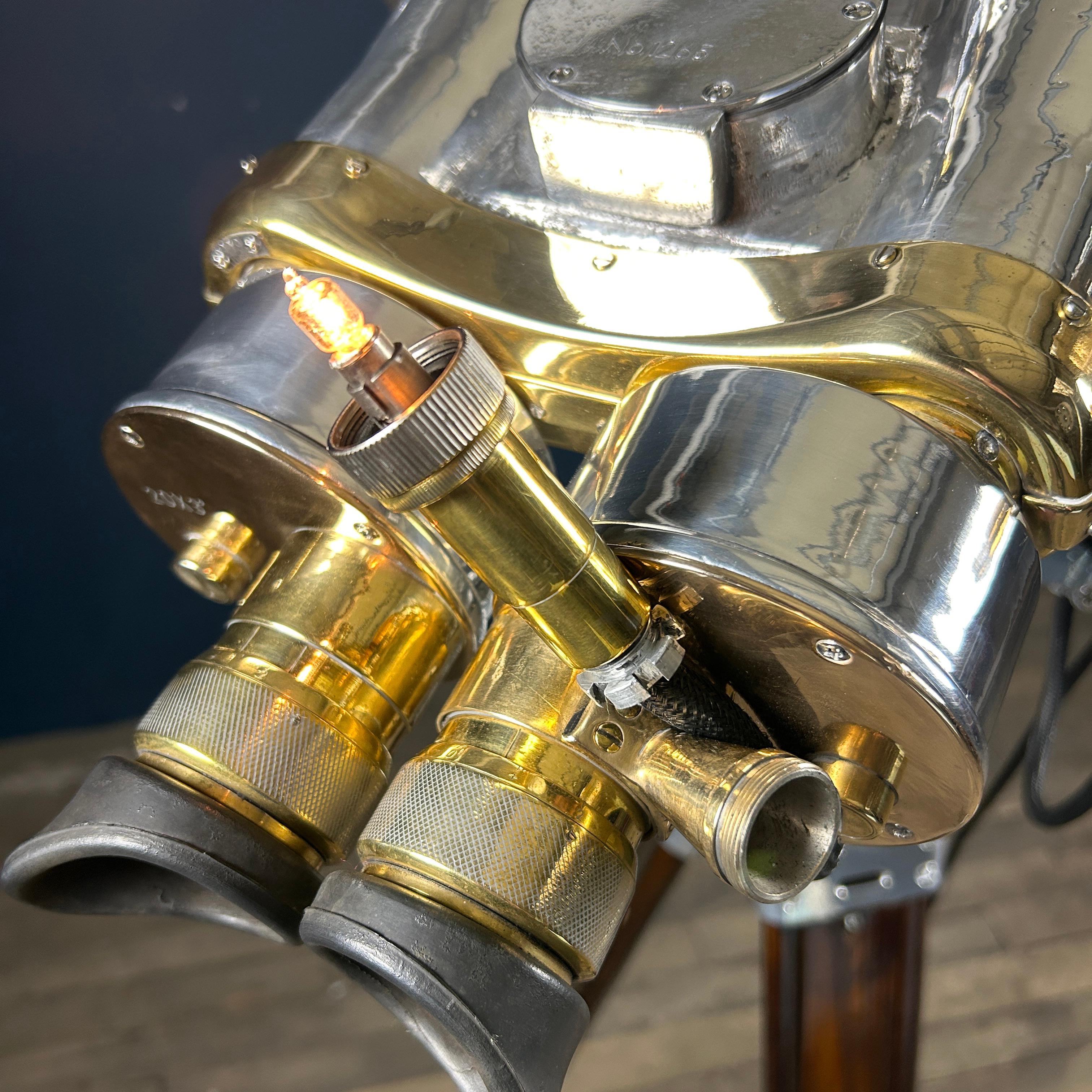 Agence de défense japonaise de la guerre froide Jumelles 20x 120 avec contrôle de l'éclairage en vente 8