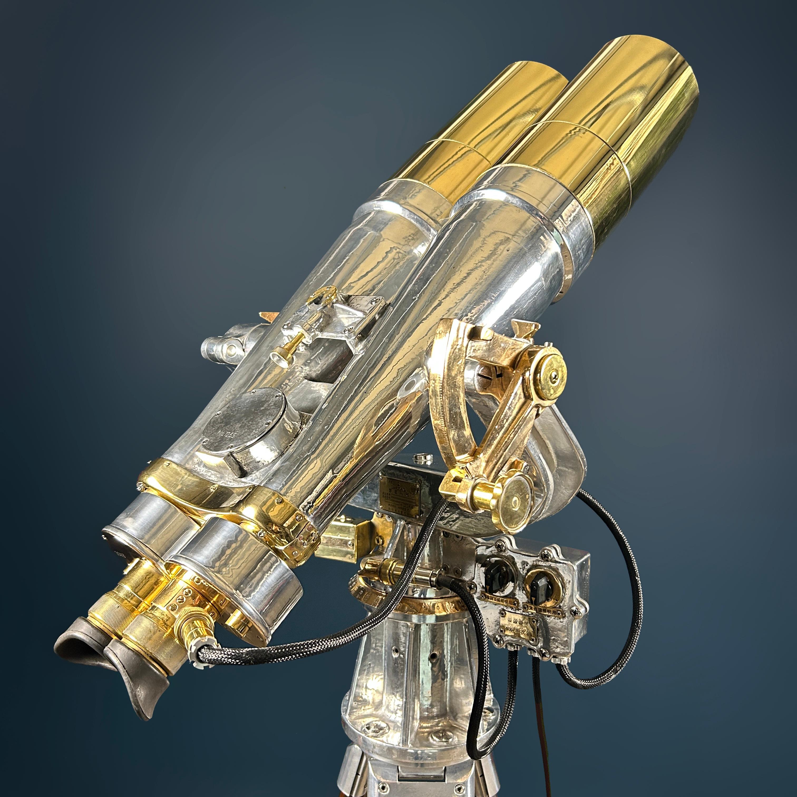 Aluminium Agence de défense japonaise de la guerre froide Jumelles 20x 120 avec contrôle de l'éclairage en vente