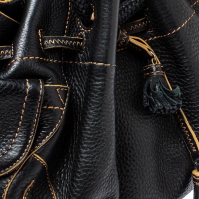 Cole Haan Leather Black Drawstring Braided Handle Hobo (Hobo à poignée tressée en cuir) en vente 3