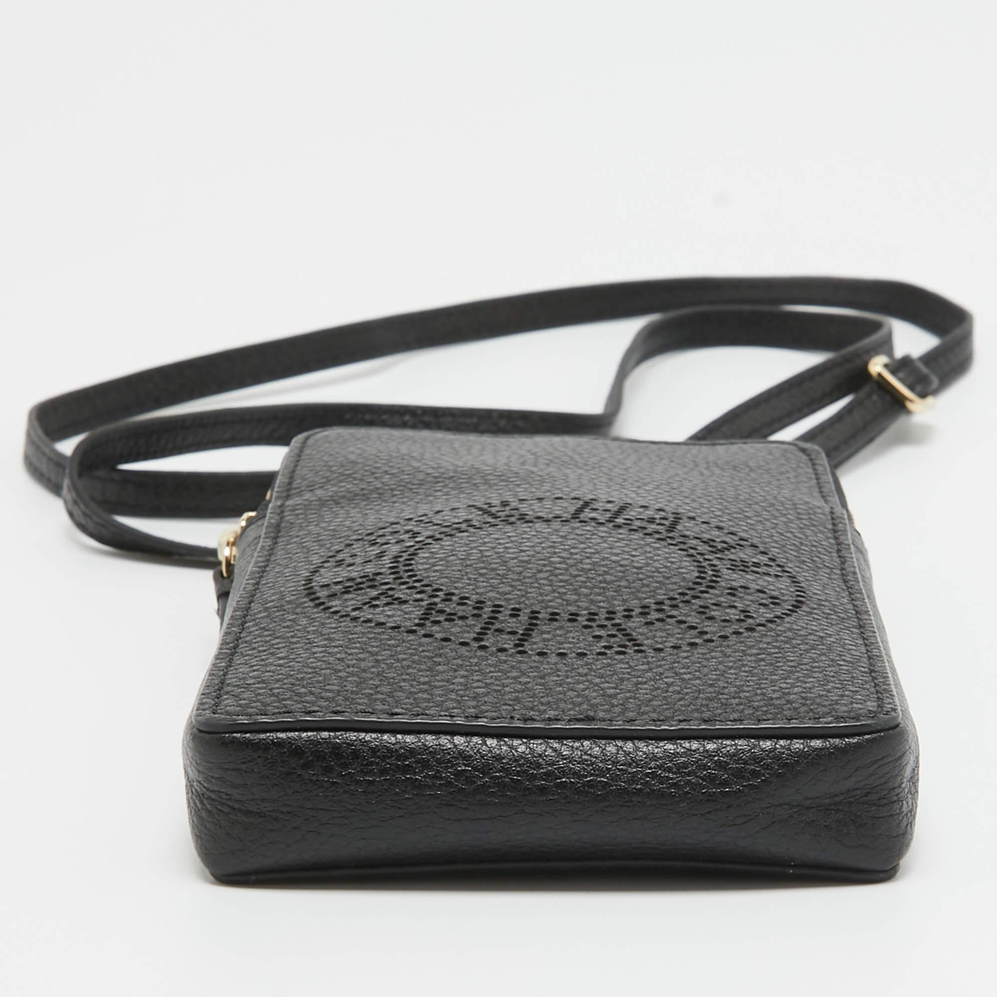 Cole Haan Black Leather Phone Holder Crossbody Bag For Sale 2