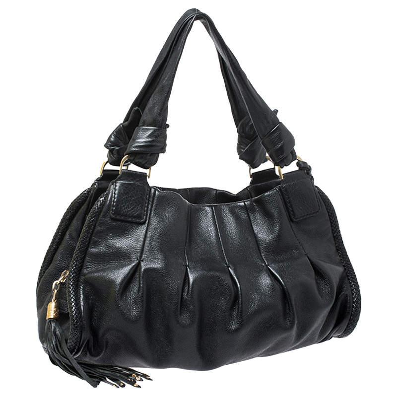Cole Haan Black Pleated  Leather Tassel Hobo In Good Condition In Dubai, Al Qouz 2