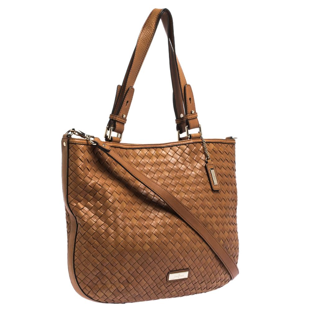brown woven tote
