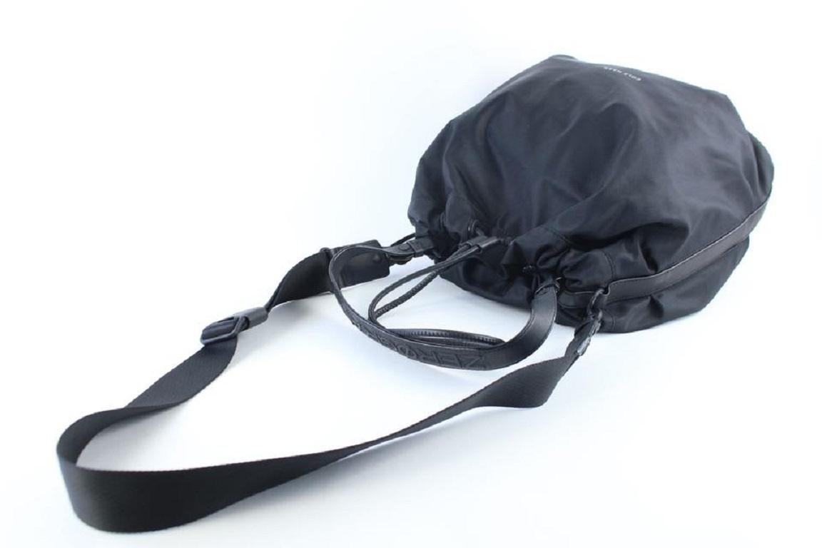 Cole Haan Hobo Zerogrand 2way 13mz0706 Black Nylon Cross Body Bag In Good Condition In Dix hills, NY