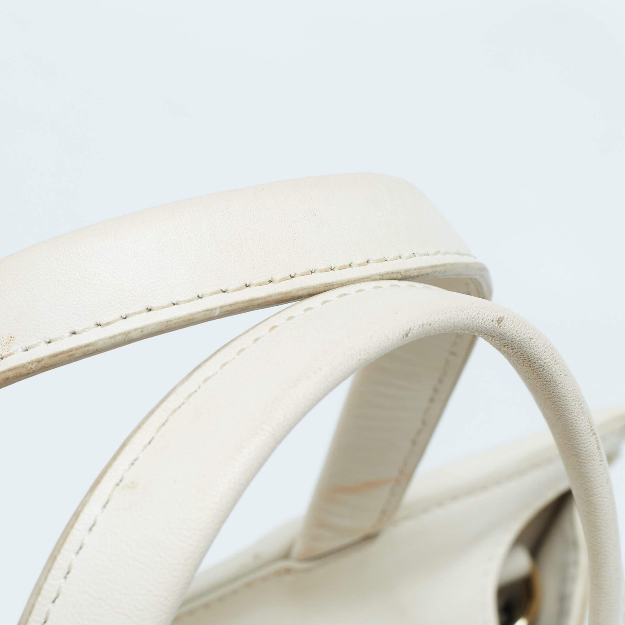 Cole Haan Off  White Leather Grand Series Tote For Sale 1