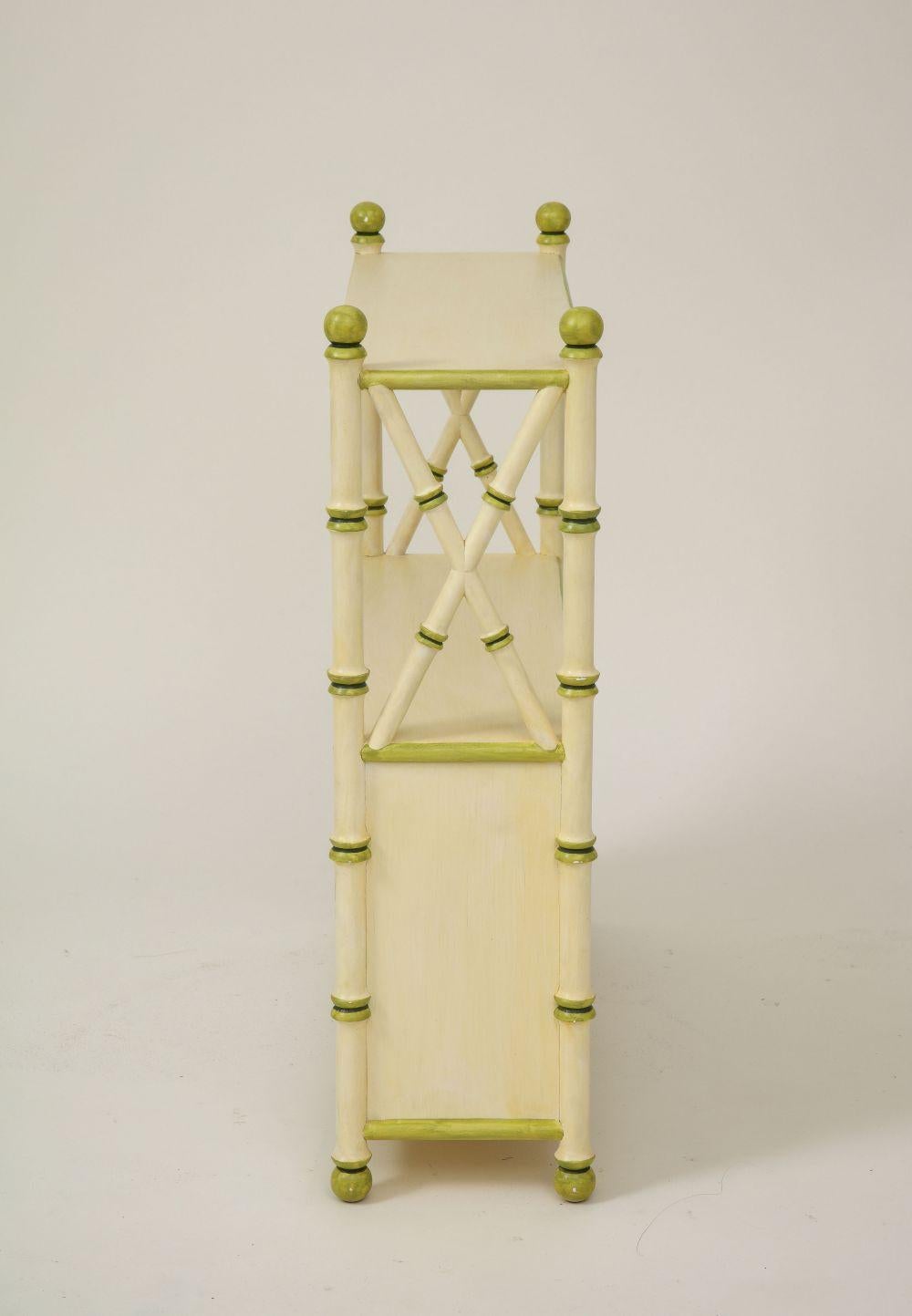 Faux Bamboo Colefax & Fowler - Green Painted Hanging Shelf For Sale
