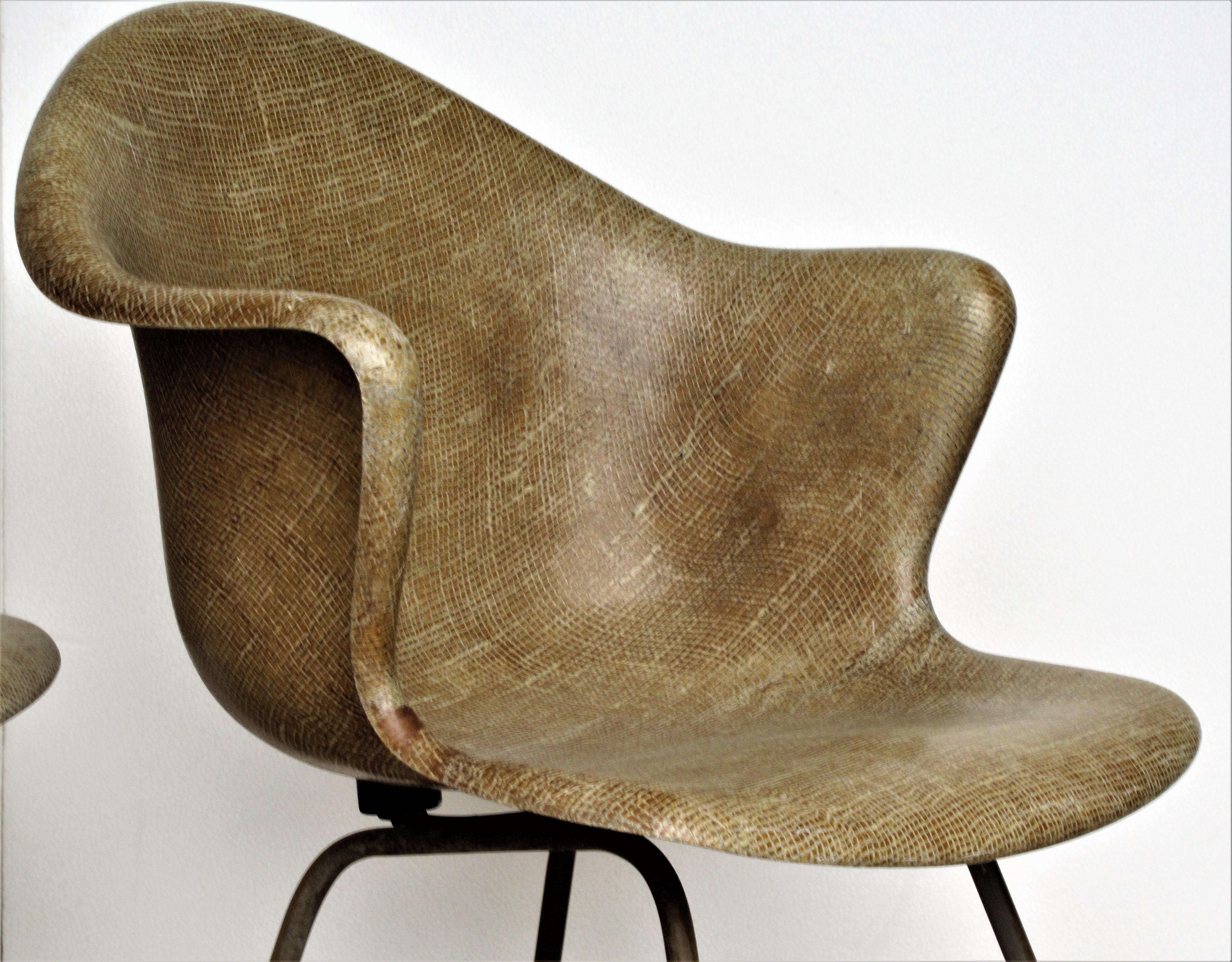 Coles Steel Modernist Fiberglass Bucket Chairs 3