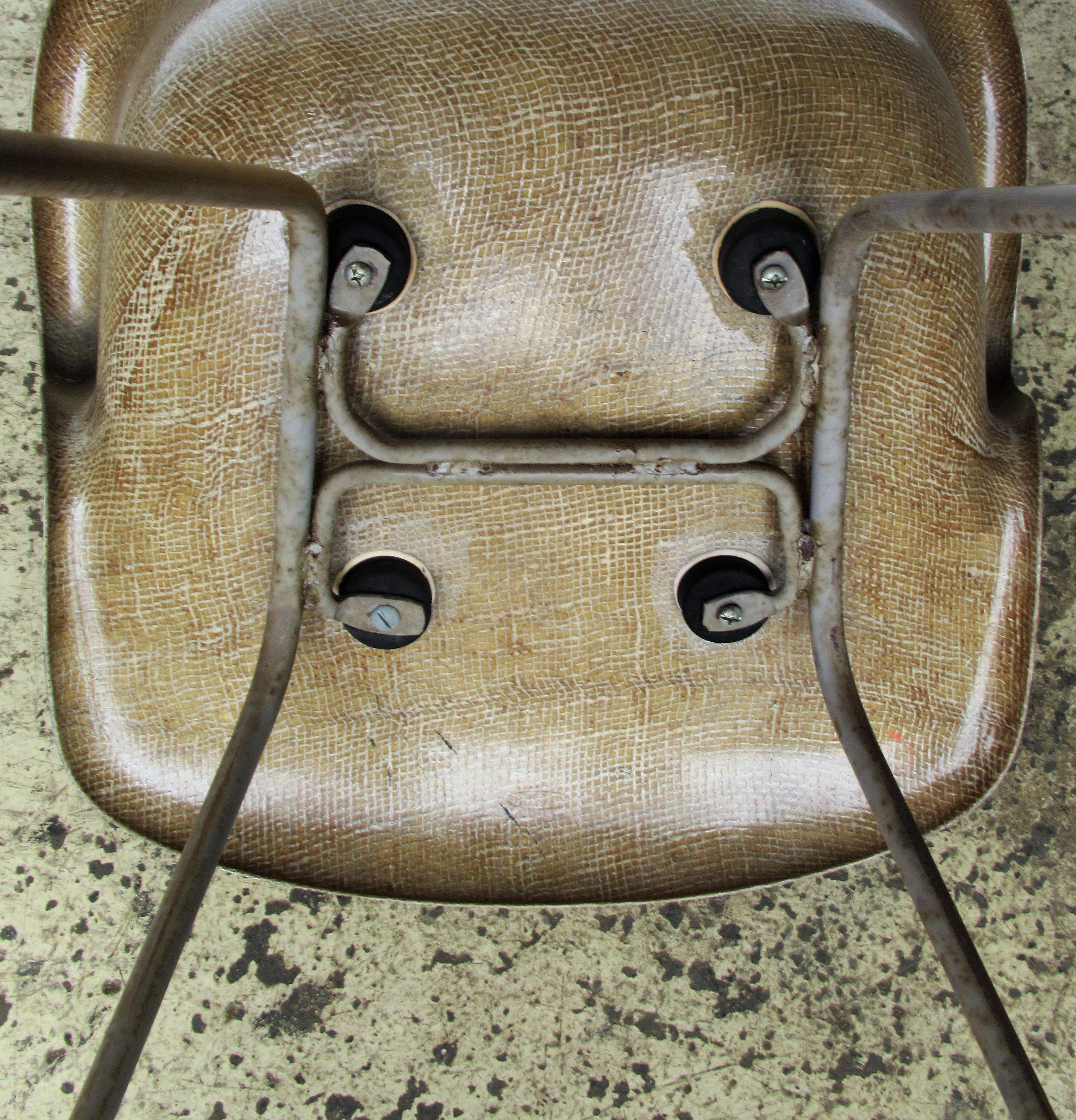 Coles Steel Modernist Fiberglass Bucket Chairs 4