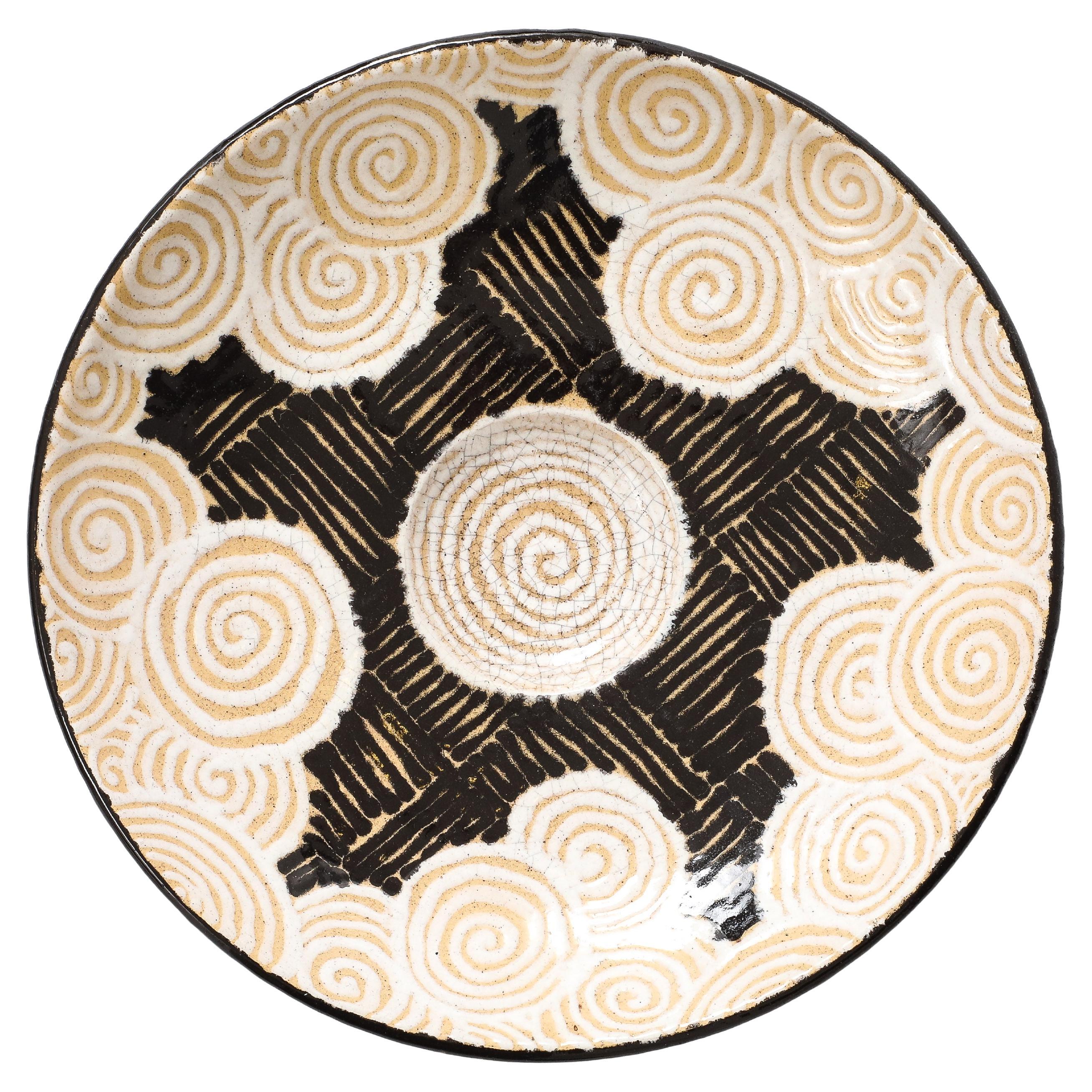 Ciotola di Colette Geuden Decorazione geometrica di spirali e motivi a forma di hashish, Francia, 1930 in vendita