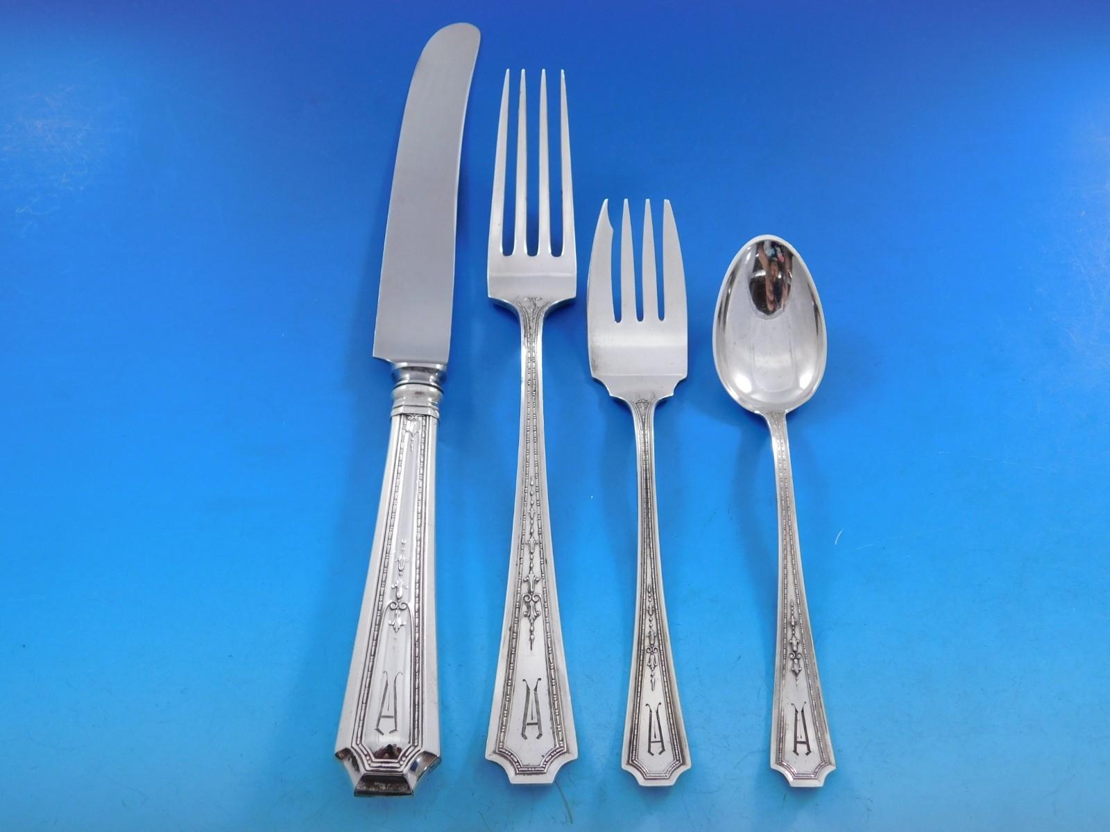 Colfax by Durgin-Gorham Juego de Cubiertos de Plata de Ley 12 Servicios 113 piezas H Mono en venta 4