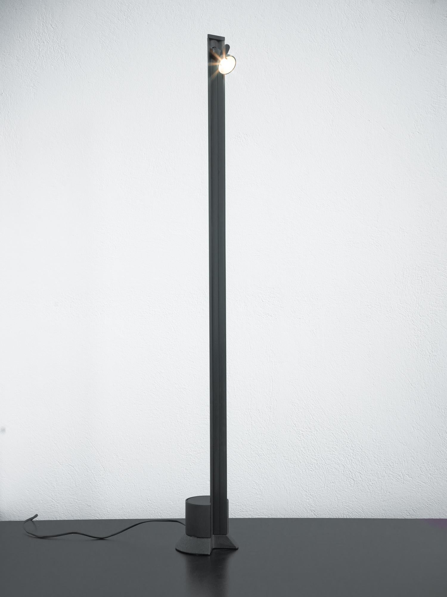 Postmoderno Lampada da terra Colibri di Franca Helg, Paolo Piva e Franco Albini per Sirrah in vendita