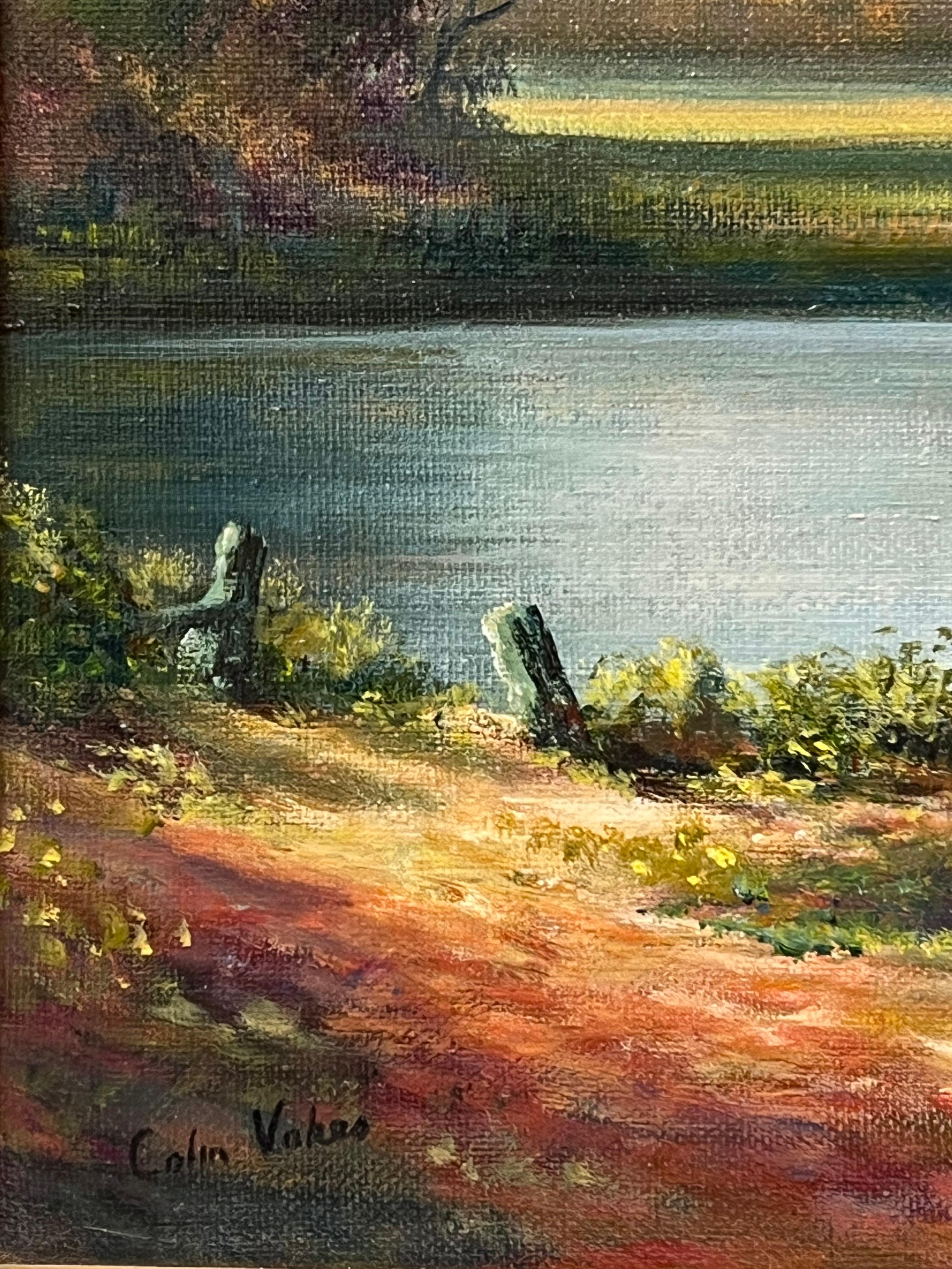 Die Flusslandschaft
unterzeichnet Colin Vokes
Ölgemälde auf Leinwand, gerahmt
Gerahmt: 23 x 26 Zoll
Leinwand: 18 x 22 Zoll
Zustand: sehr gut
Provenienz: Privatsammlung, Großbritannien

