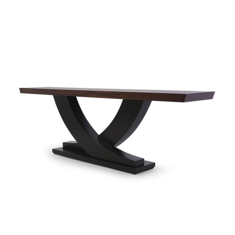 Console table Colisa with hand-carved solid mahogany wood
base in black satin finish. With veenered mahogany top.
Measure: L 260 x D 45 x H 80 cm, price: 11900,00€
Also available in L 200 x D 45 x H 80 cm, price: 9900,00€.