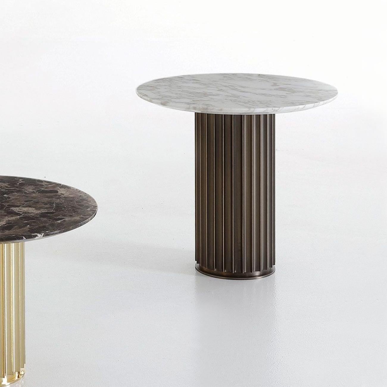 Fait main Table d'appoint Colisee en bronze gris en vente