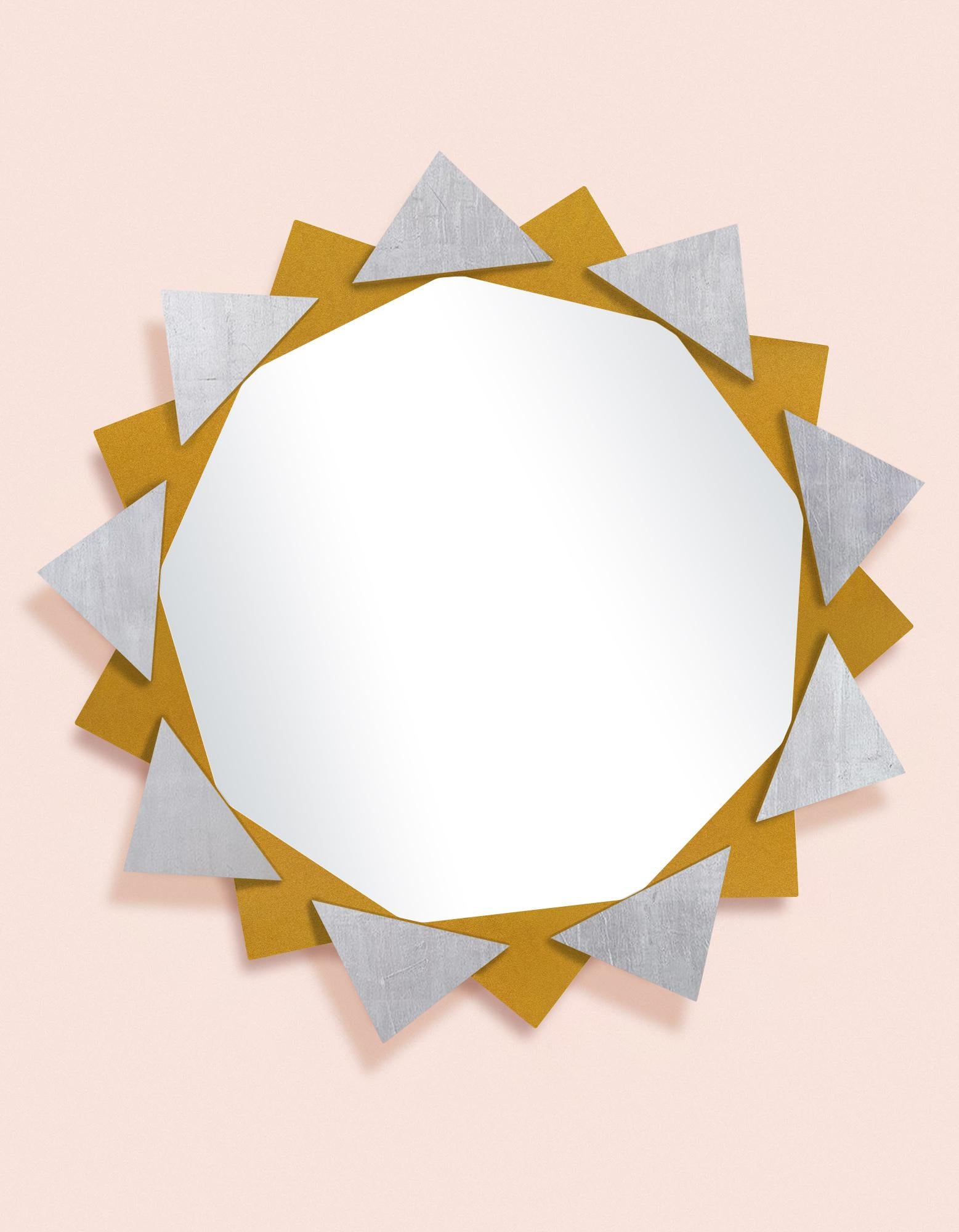 Collage Du Fleur Soleil Mirror in Tortoise In New Condition For Sale In New Orleans, LA