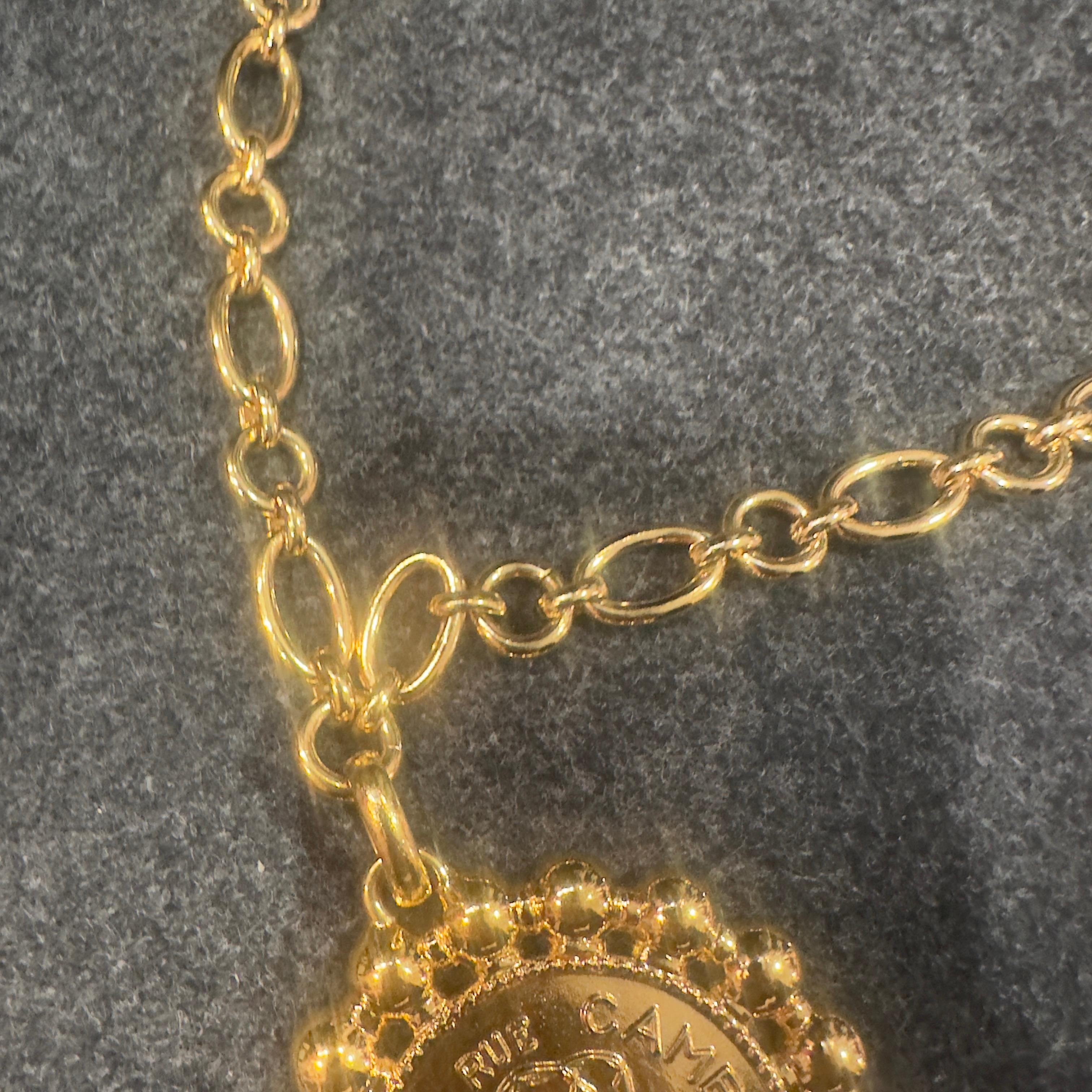 Chanel necklace 1990s  in very good condition In Excellent Condition For Sale In Basaluzzo, IT