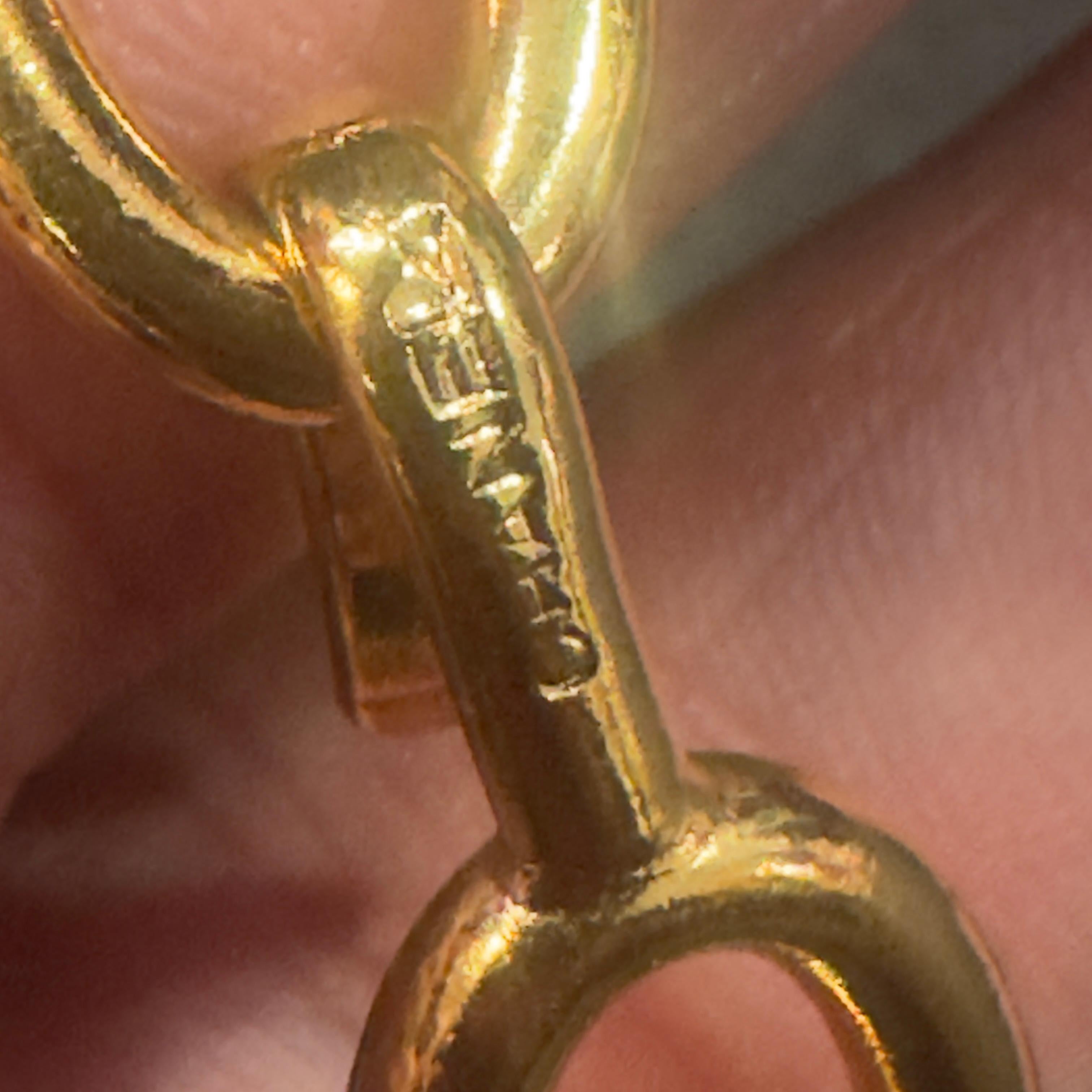 Chanel necklace 1990s  in very good condition For Sale 2