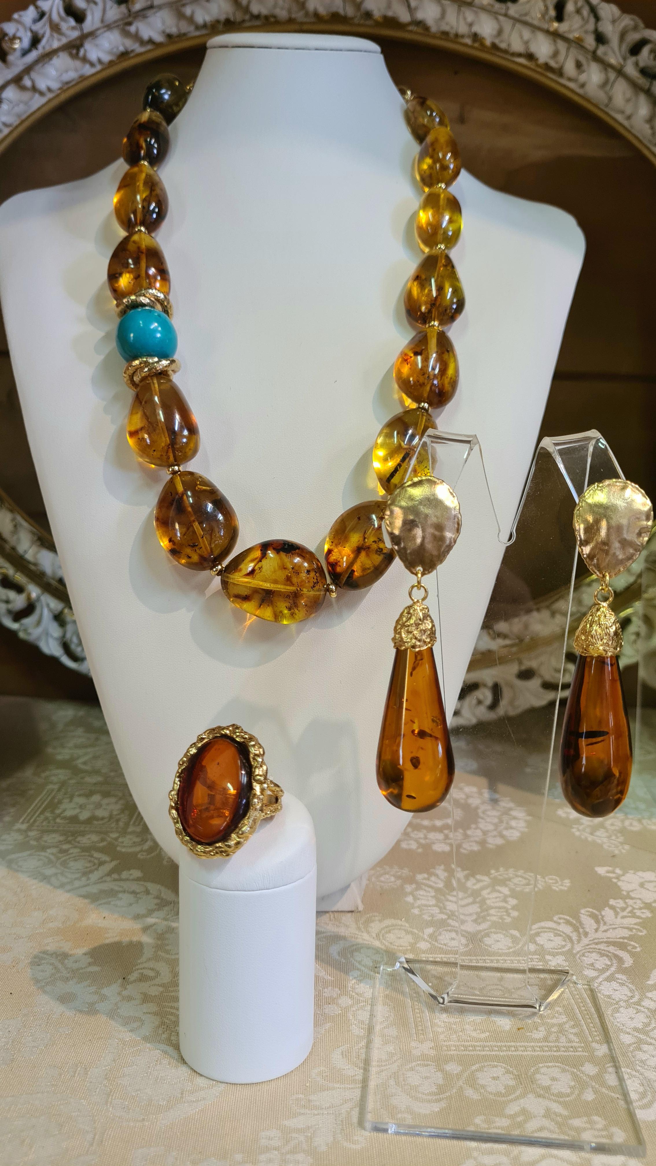 Collar de ámbar báltico con esfera de turquesa en venta 2