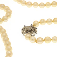 Collana Di Perle Akoia Con Chiusura en Oro Bianco 18k Con Brillanto E Zaffiri