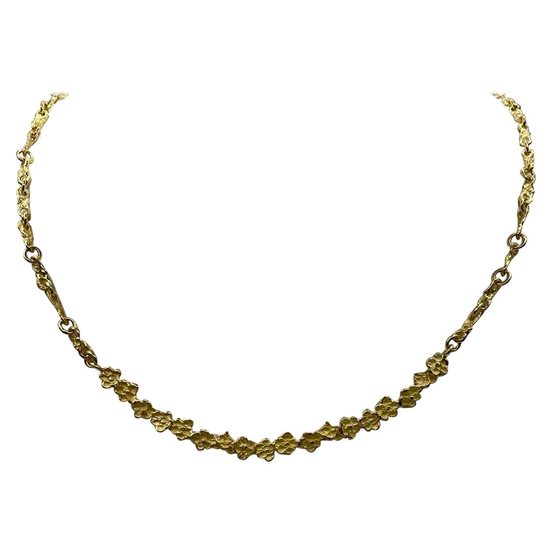 Collier ras-de-cou en or jaune 18 carats fait à la main. en vente