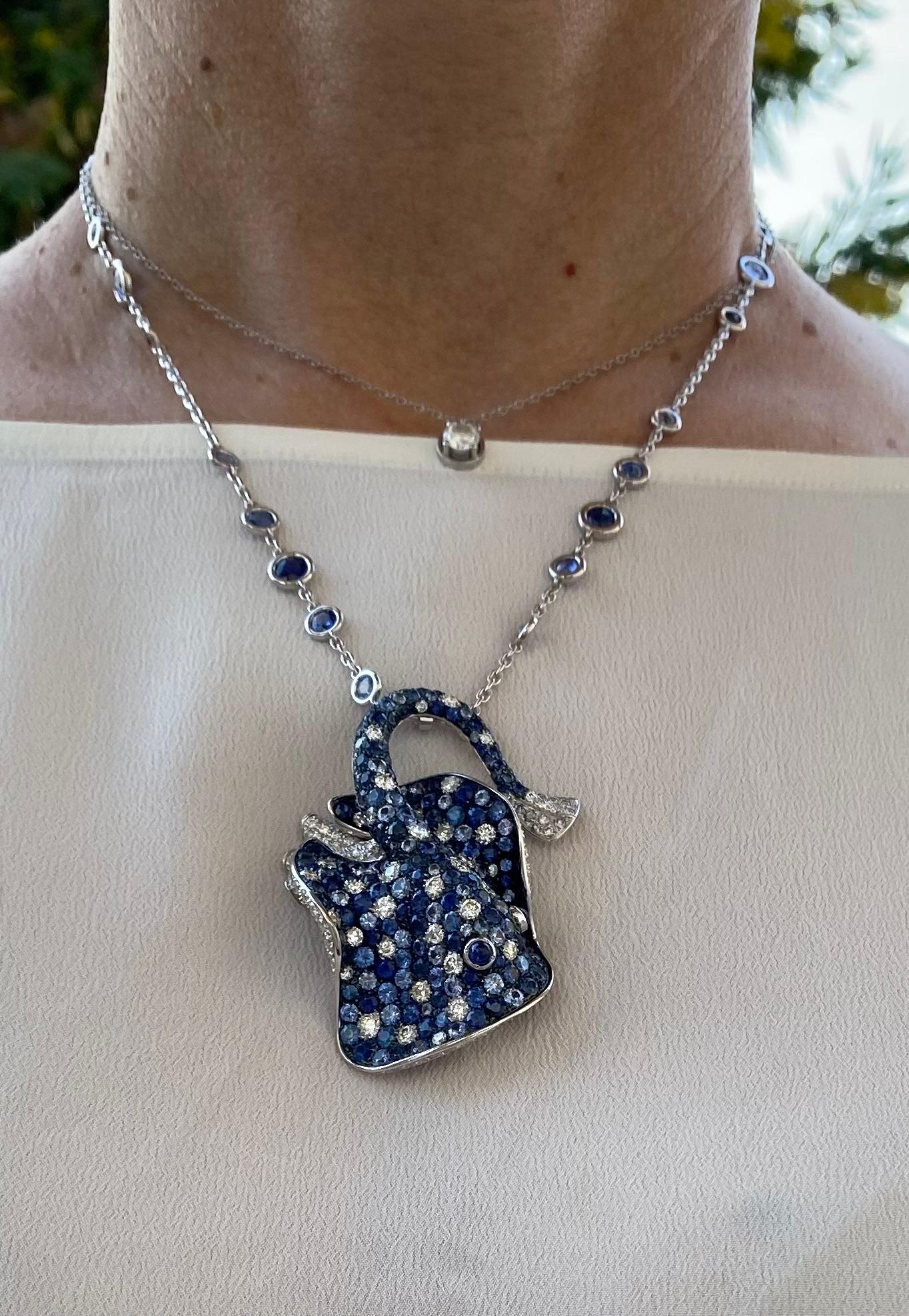 Women's or Men's Collana in oro bianco 18Kt con zaffiri blu Made in Italy For Sale