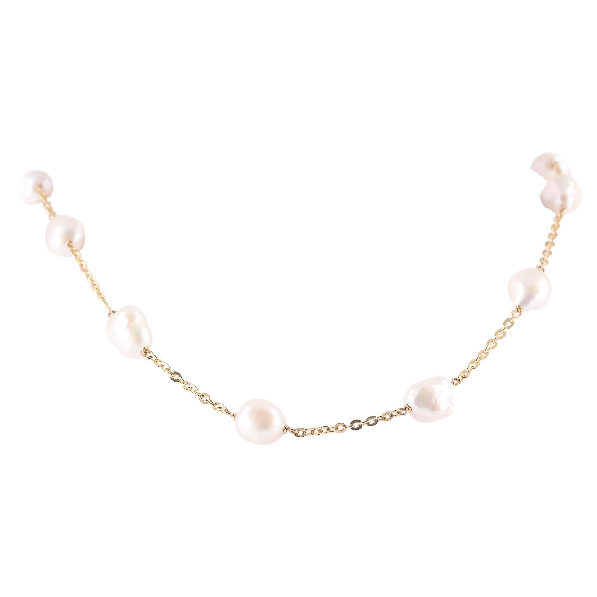 Collar de oro con perlas alternas