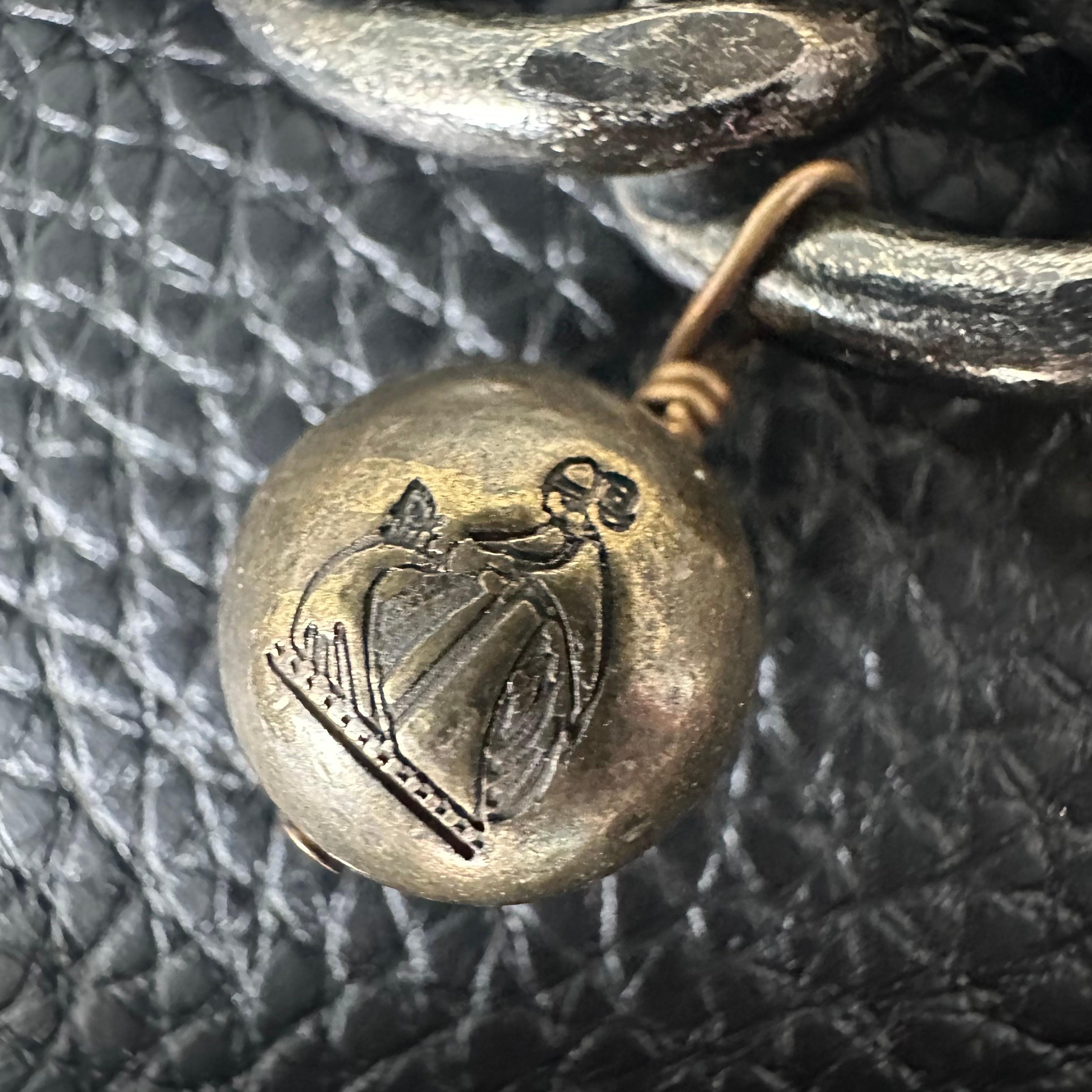 Lanvin necklace with frog pendant in excellent condition  For Sale 2