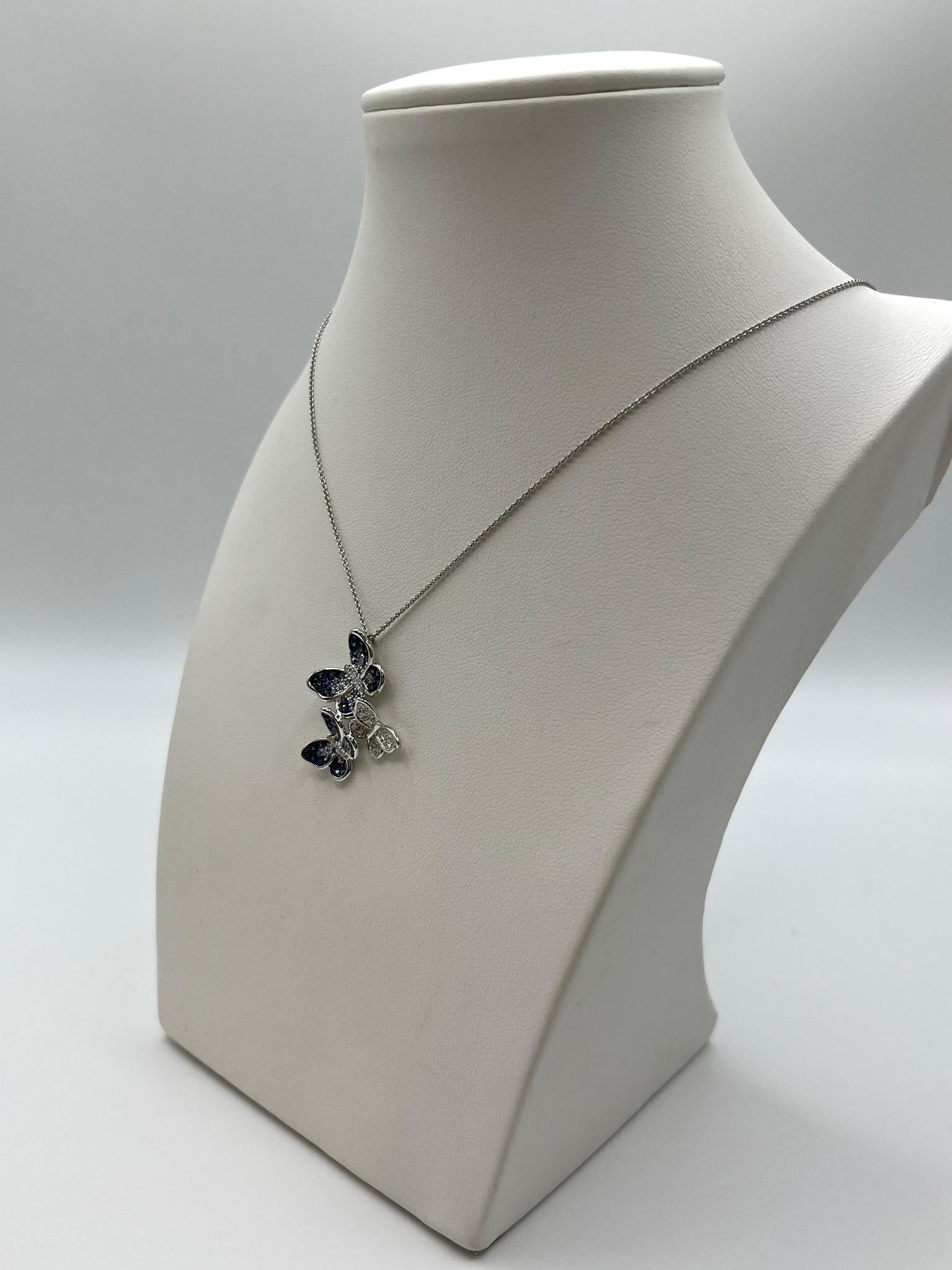 Collana Leopizzo ciondolo con farfalle con zaffiri e diamanti in vendita 2