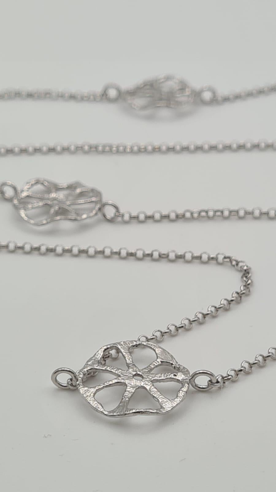 Collar largo colección Disco perforado prehistórico en venta 2