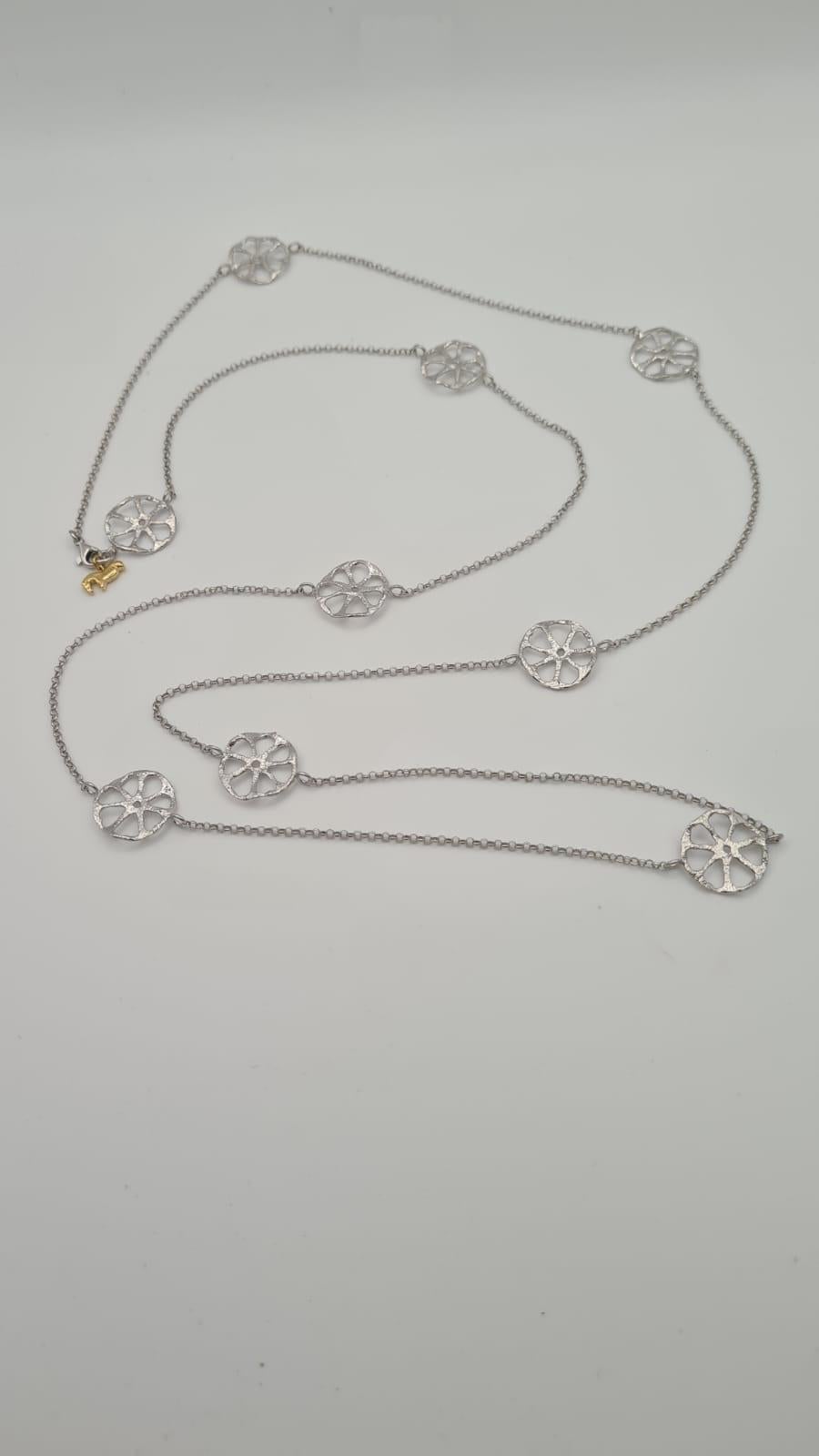 Collar largo colección Disco perforado prehistórico en venta 4