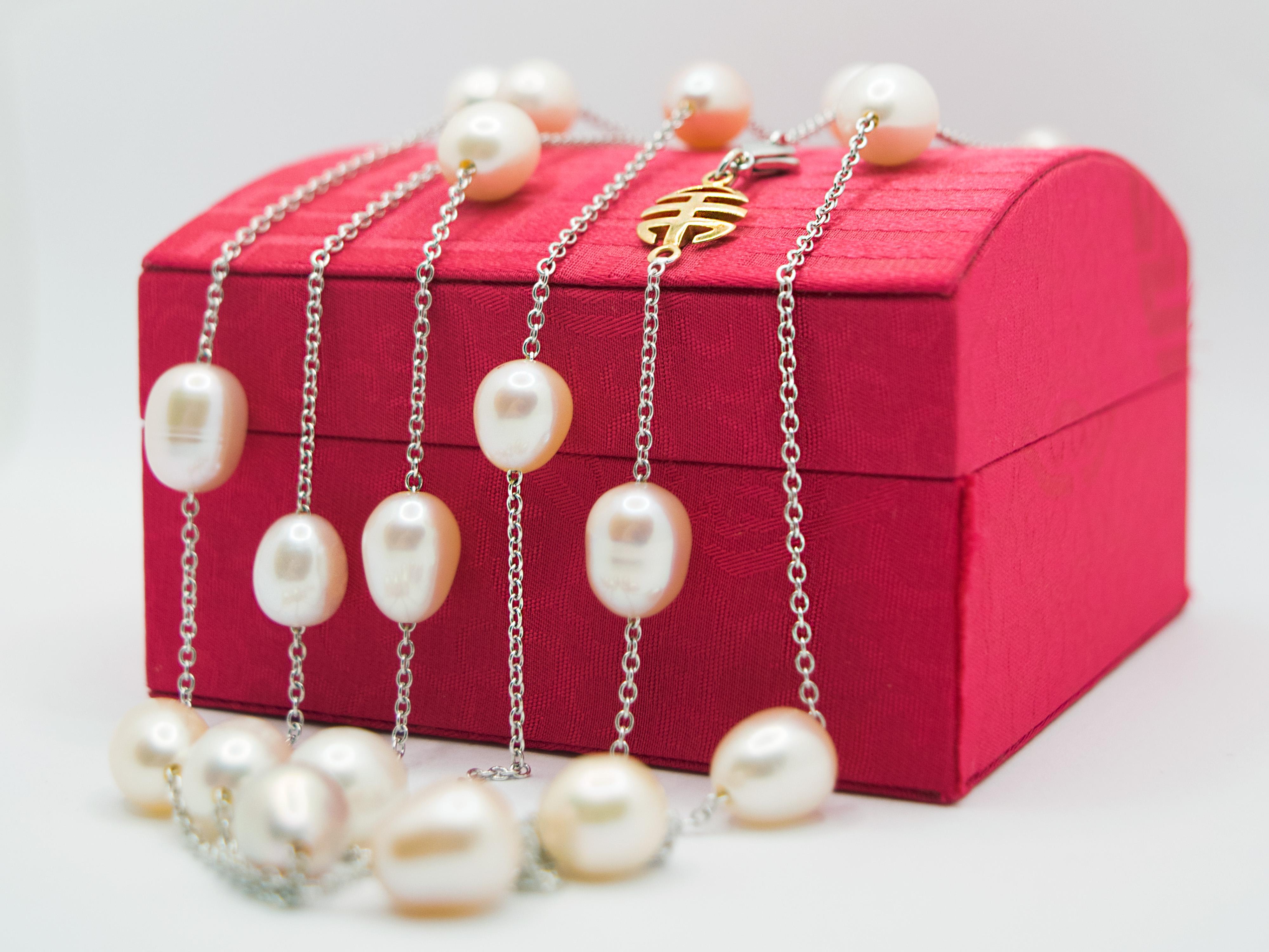 Contemporary White Gold and Pink Pearls, White Pearls and Yellow Pearls Long Necklace For Sale