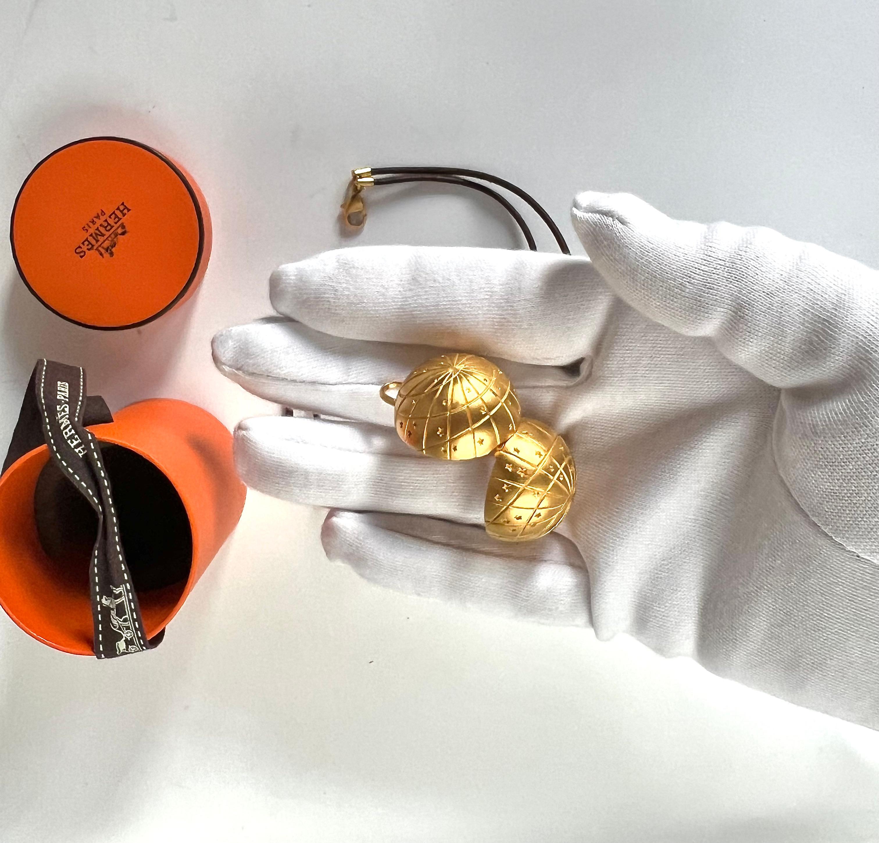 Femenino o masculino Collana pendente HERMÈS en venta