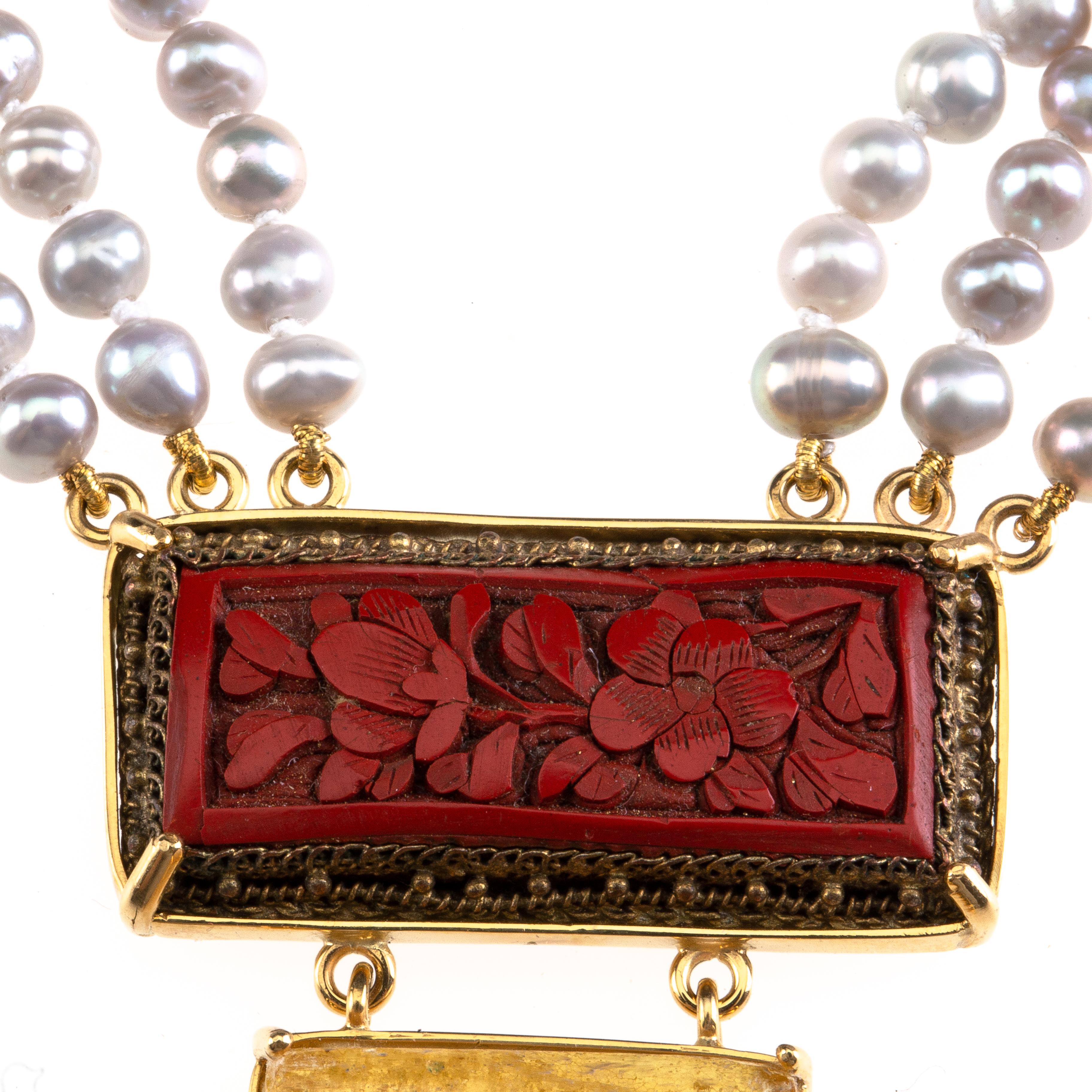 collier de perles de rivière en or 18k, ambre et laque chinoise antique Neuf - En vente à Milan, IT