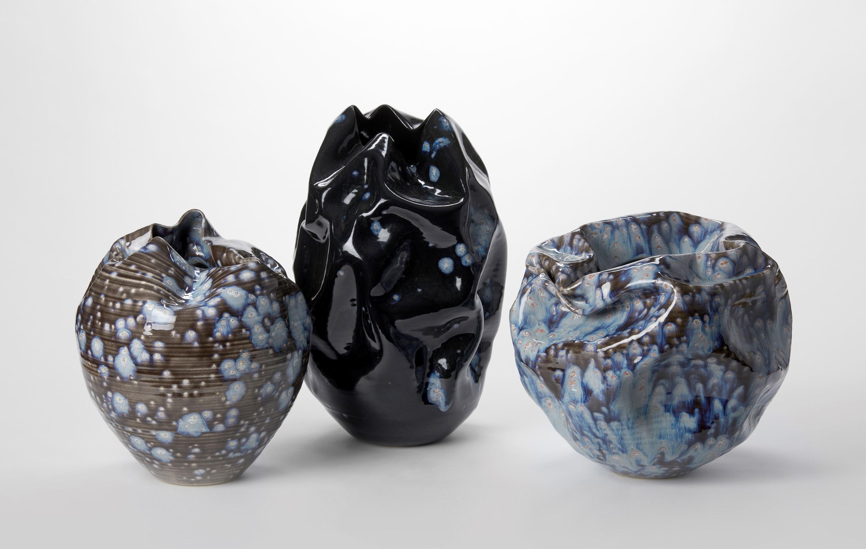 XXI secolo e contemporaneo Forma collassata con esplosioni blu n. 73, imbarcazione di Nicholas Arroyave-Portela in vendita