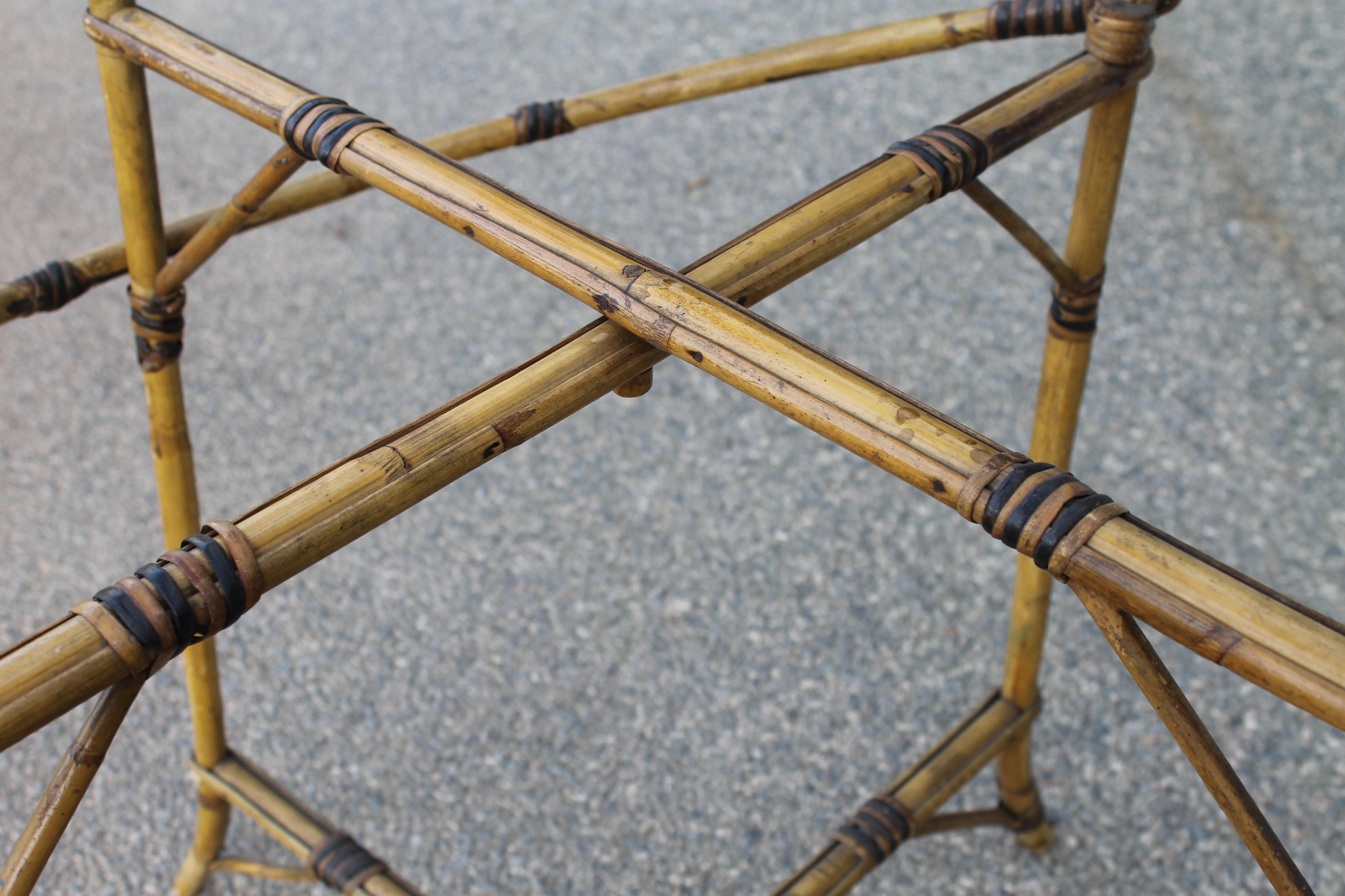 Collapsible Bamboo and Rattan Occasional Table In Good Condition In Palm Springs, CA