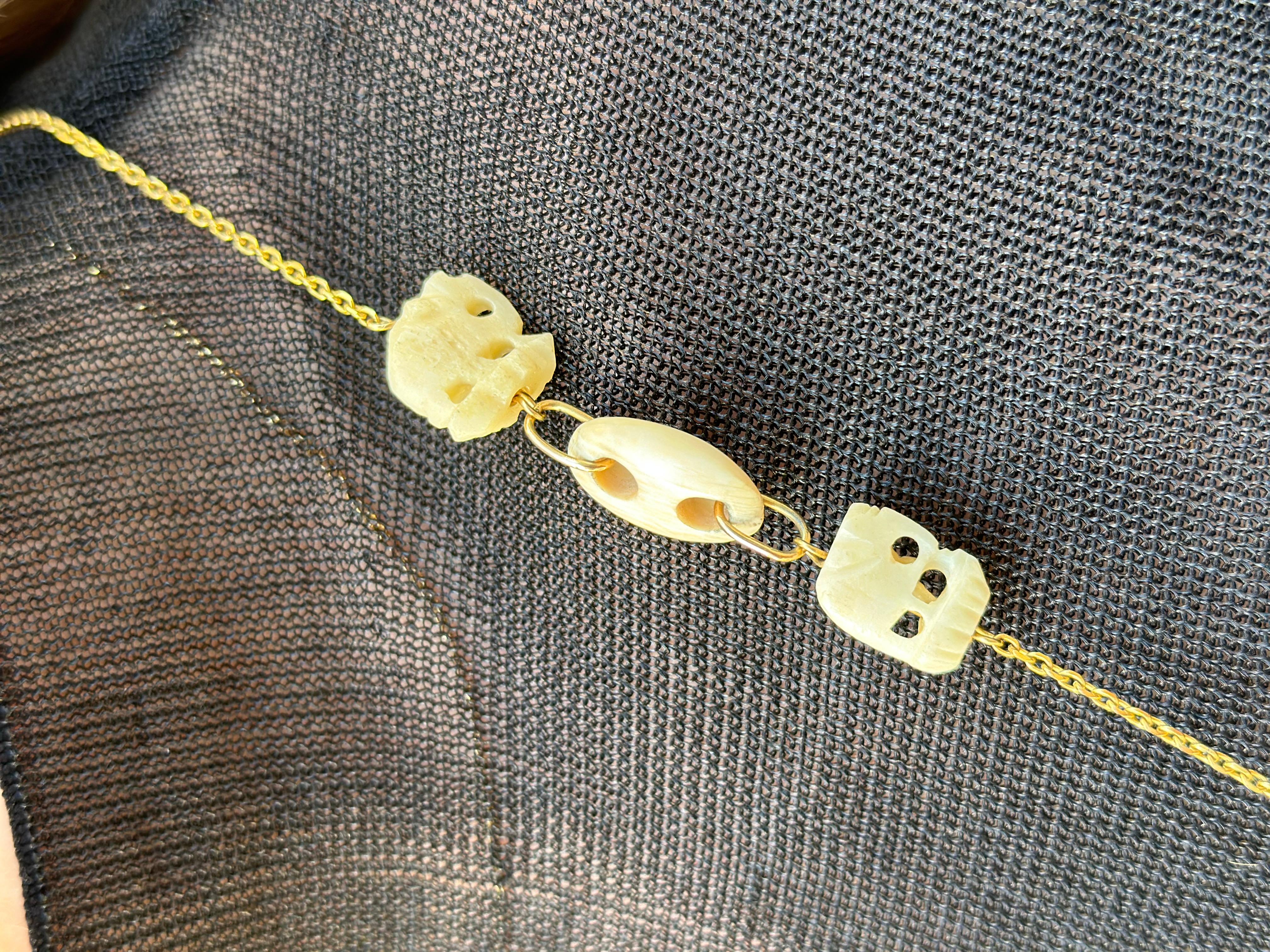 Collar en oro amarillo y hueso “Elefante”, Vintage 70’s – Francia For Sale 3