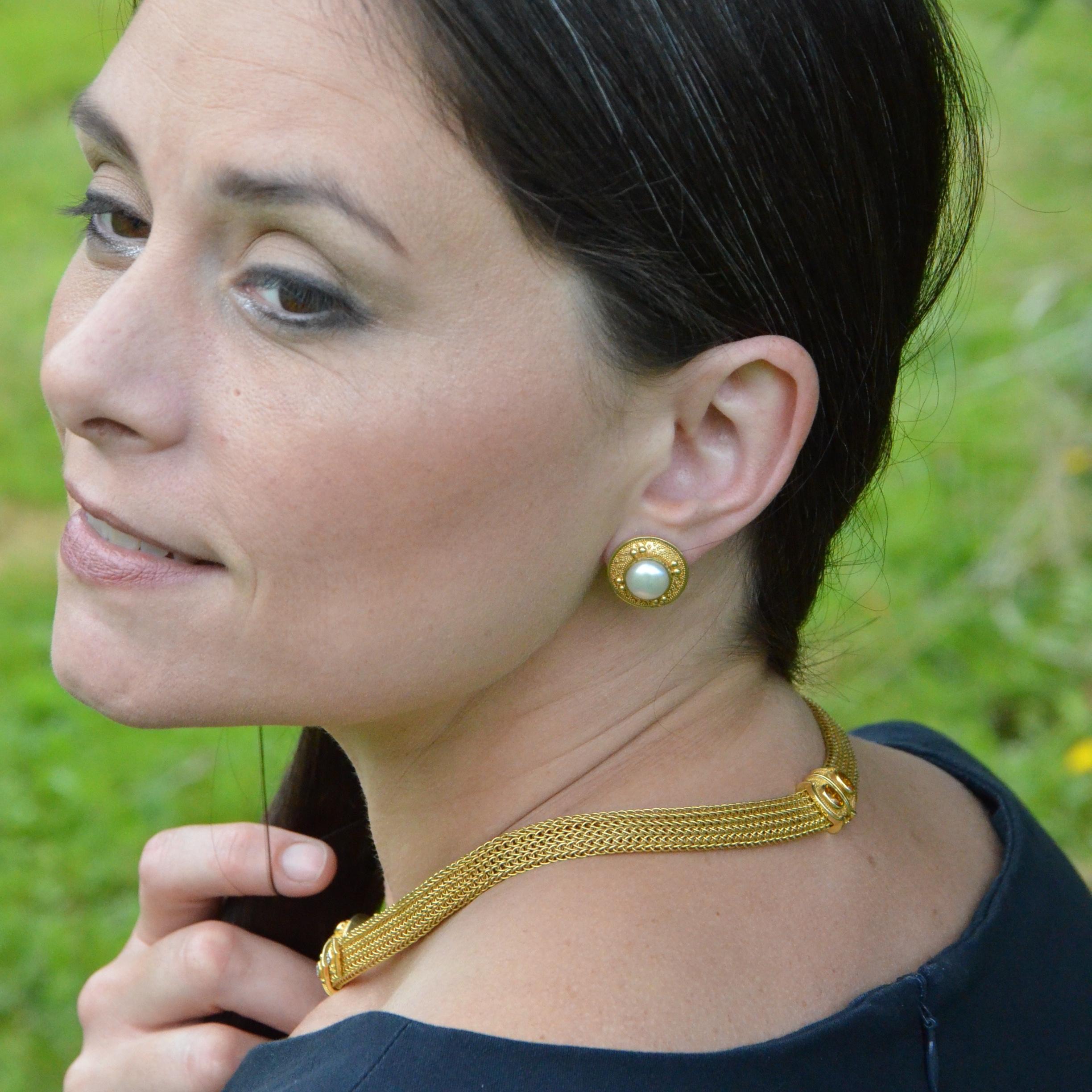 Oval Cut Choker Necklace with 18 Karat Gold Granulation, Golden Sapphire and Diamonds