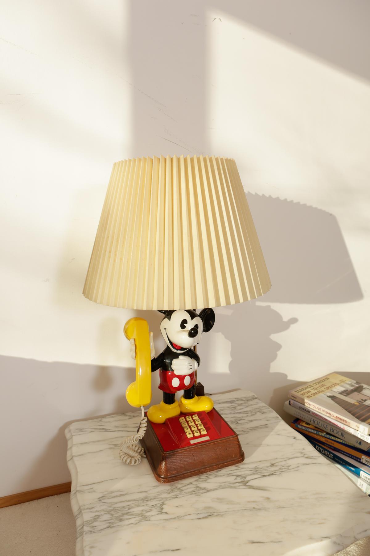 mickey mouse telephone lamp