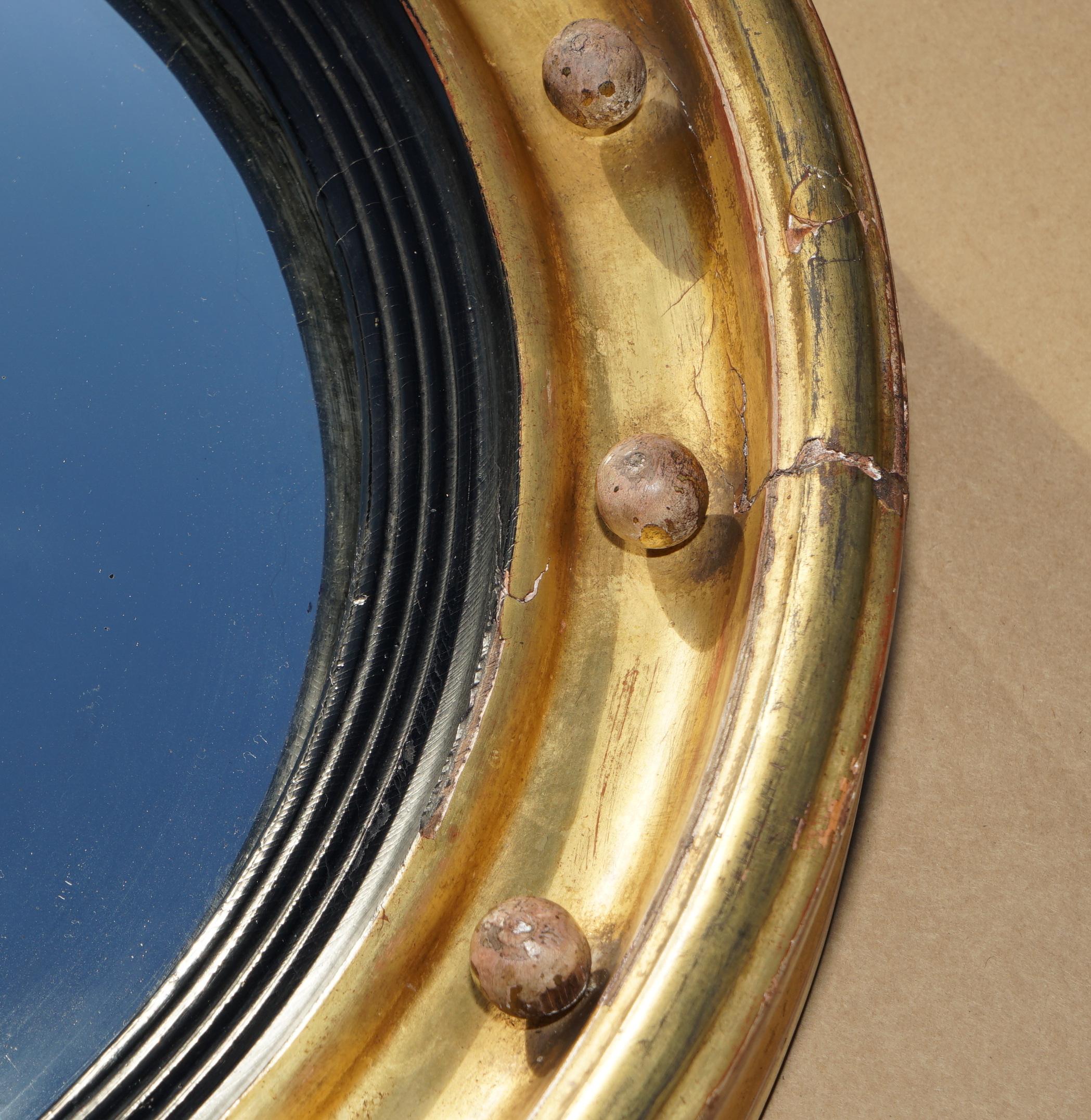 Mirror COLLECTABLE ANTIQUE REGENCY CIR 1815 GiLTWOOD FRAMED CONVEX BUTLERS WALL MIRROR For Sale
