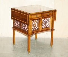 COLLECTABLE ANTiQUE THOMAS CHIPPENDALE BREAKFAST SUPPER HARDWOOD WALNUT TABLE