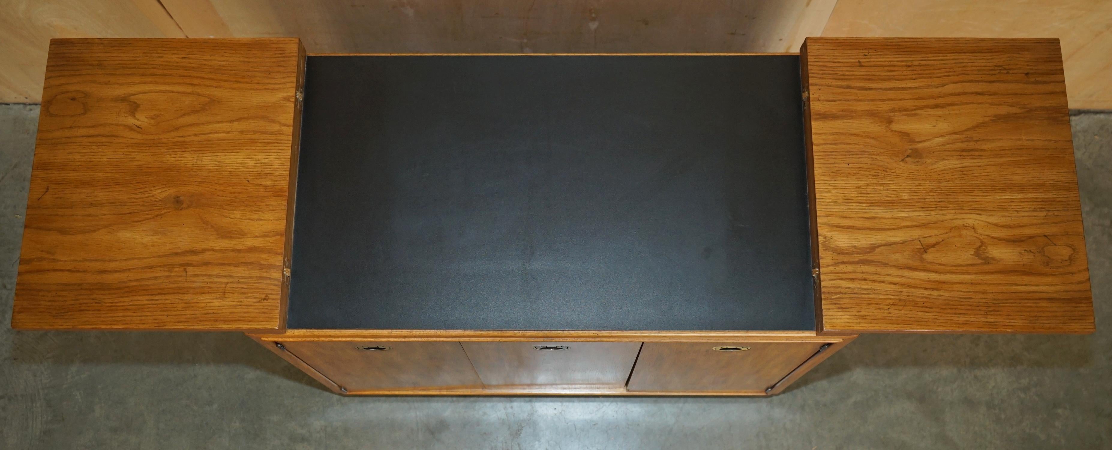 COLLECTABLE ViNTAGE MID CENTURY MODERN DREXEL HERITAGE EXTENDING BAR TROLLY For Sale 7