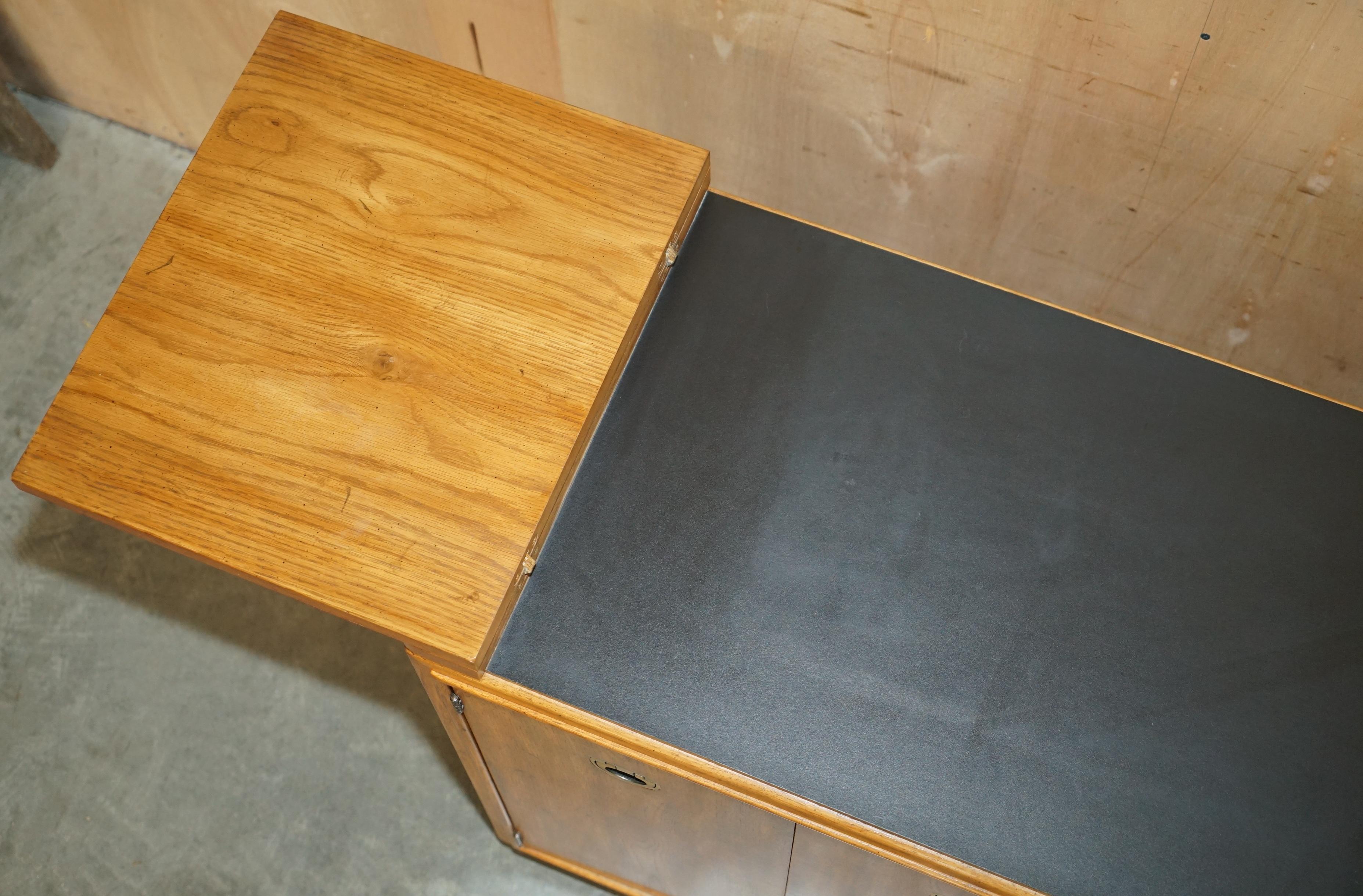 COLLECTABLE ViNTAGE MID CENTURY MODERN DREXEL HERITAGE EXTENDING BAR TROLLY For Sale 8